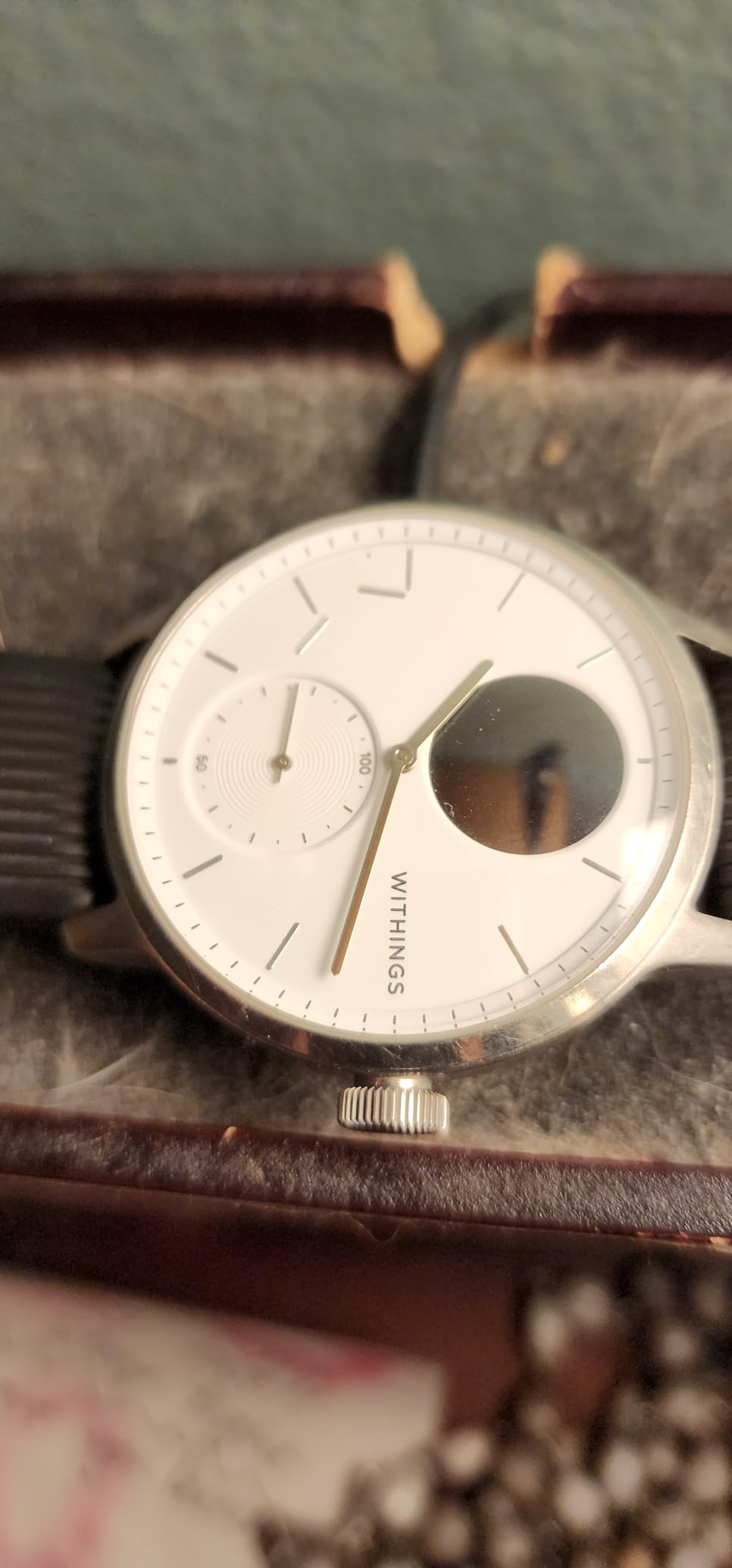 WITHINGS ScanWatch 2 - Hybrid Smart Watch, Heart Rate Monitoring, Fitness Tracker, Cycle Tracker, Sleep Monitoring, GPS Tracker, 30-Day Battery Life, Android & Apple Compatible, HSA/FSA - Customer Photo 4