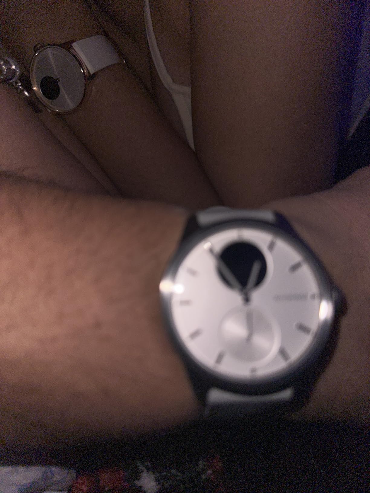 Withings ScanWatch Light - Hybrid Smart Watch, Heart Rate Monitoring, Fitness Tracker, Cycle Tracker, Sleep Monitoring - Customer Photo 1