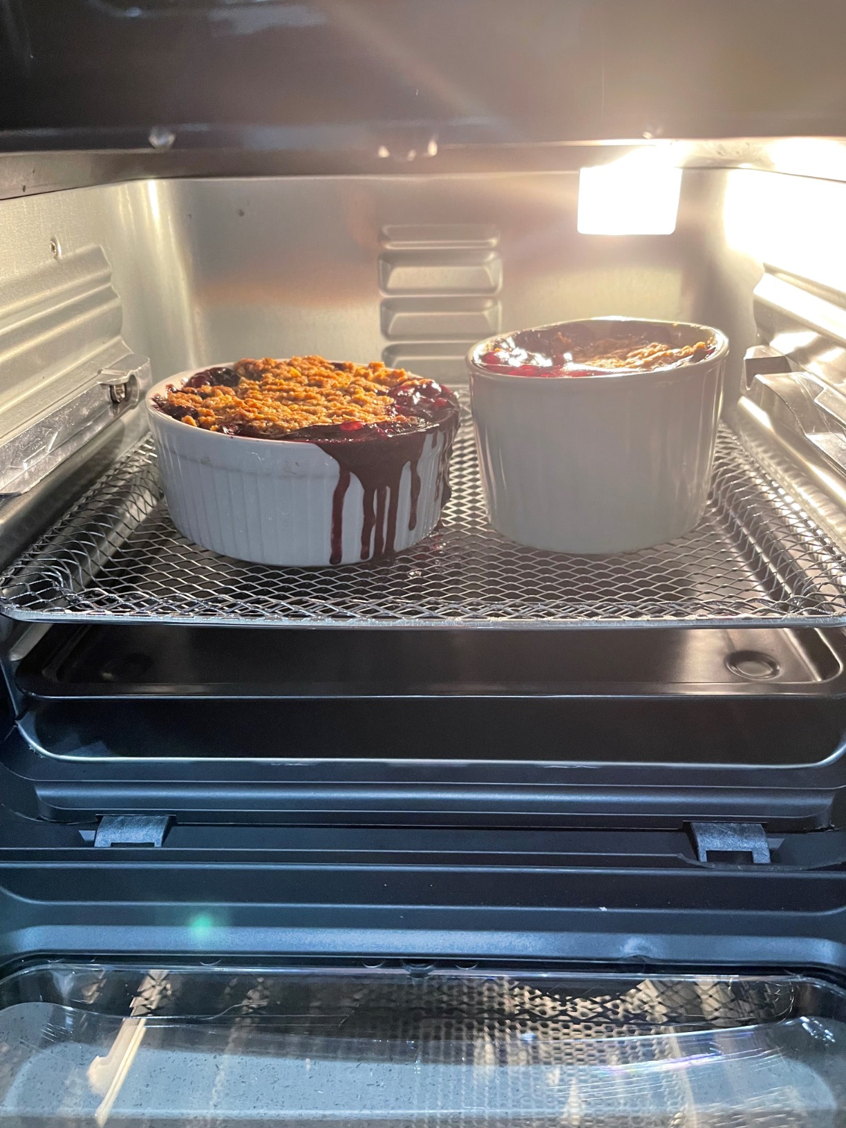 Chefman 12-Quart 6-in-1 Air Fryer Oven with Digital Timer, Touchscreen, and 12 Presets - Family Size Countertop Convection Oven, Dishwasher-Safe Parts - Customer Photo 1