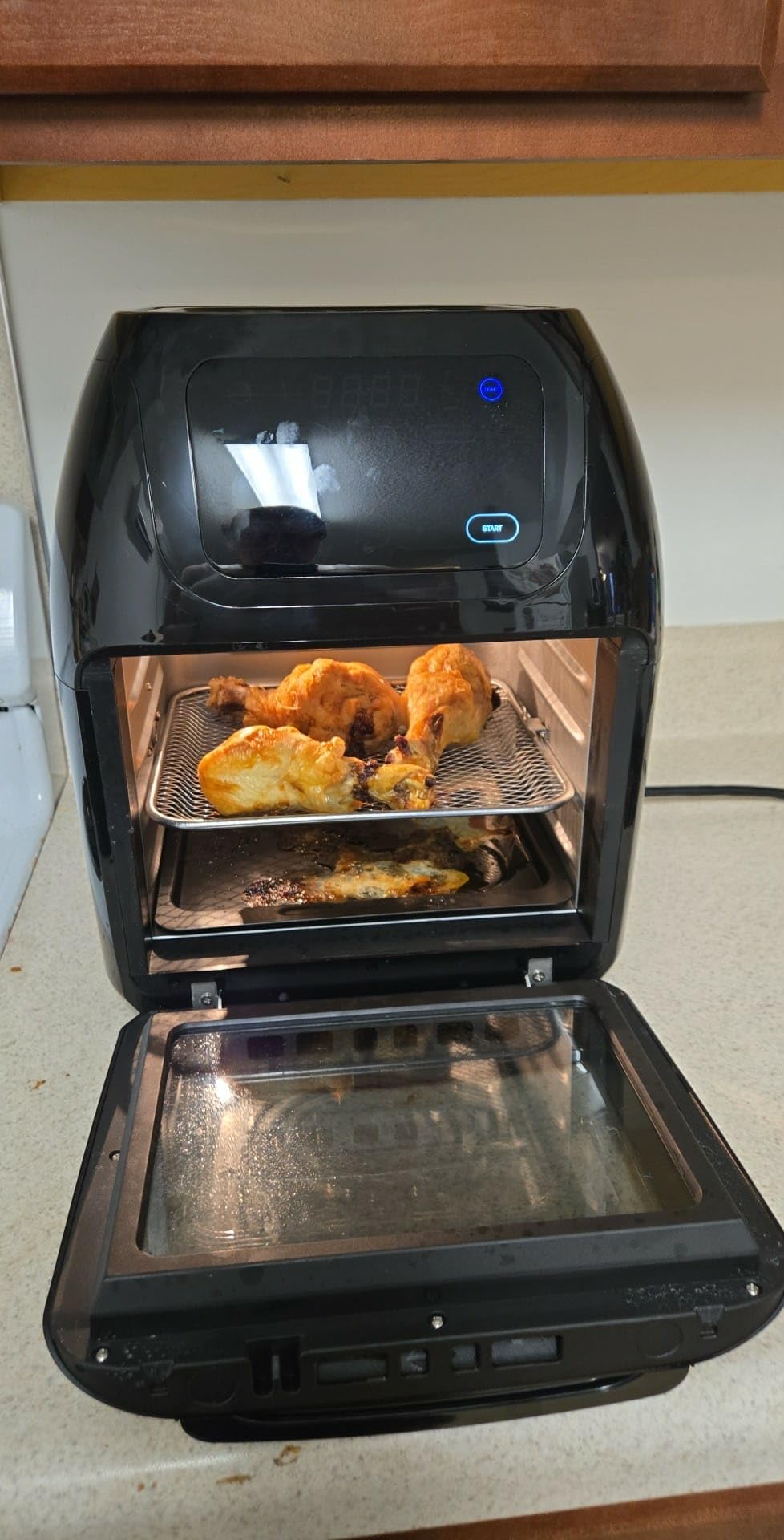 Chefman 12-Quart 6-in-1 Air Fryer Oven with Digital Timer, Touchscreen, and 12 Presets - Family Size Countertop Convection Oven, Dishwasher-Safe Parts - Customer Photo 2