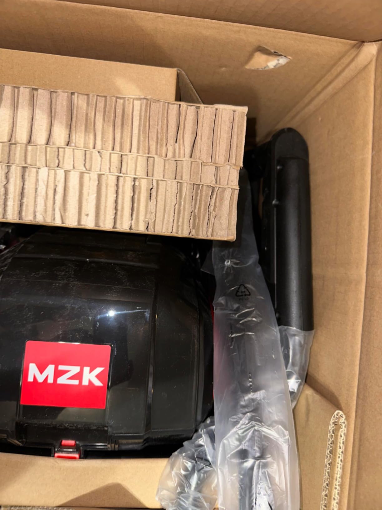 MZK 40V 12-inch Cordless Garden Tiller, 12In Width and 8.6In Depth Garden Rototiller,Battery Powered Garden Cultivator for Lawn/Gardening/Soil Cultivation(2 * 4.0Ah Battery&Charger Included),TC12D02 - Customer Photo 2