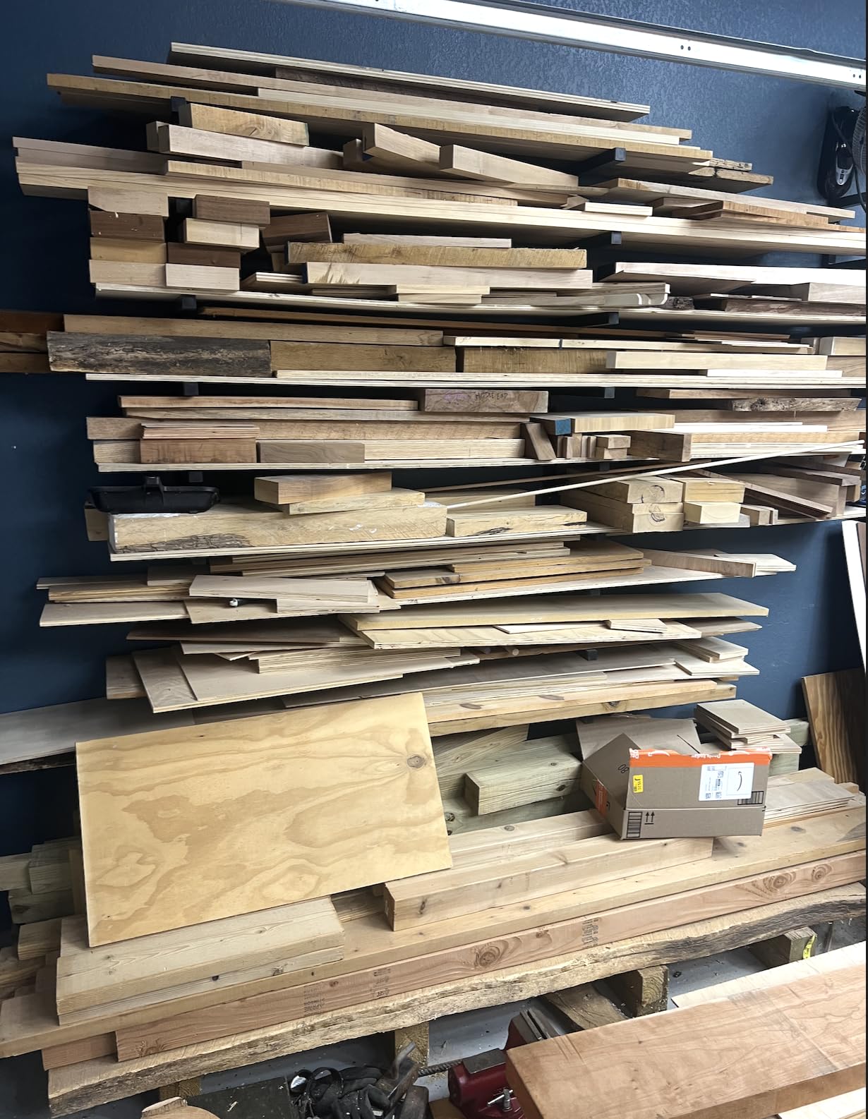 YYR Wood Organizer and Lumber Storage Rack Wall Mount, Heavy Duty Metal Shelf with 6-Level Holds Up 1200 LBS Customer Review YYR Wood Organizer and Lumber Storage Rack Wall Mount, Heavy Duty Metal Shelf with 6-Level Holds Up 1200 LBS - Customer Photo 2