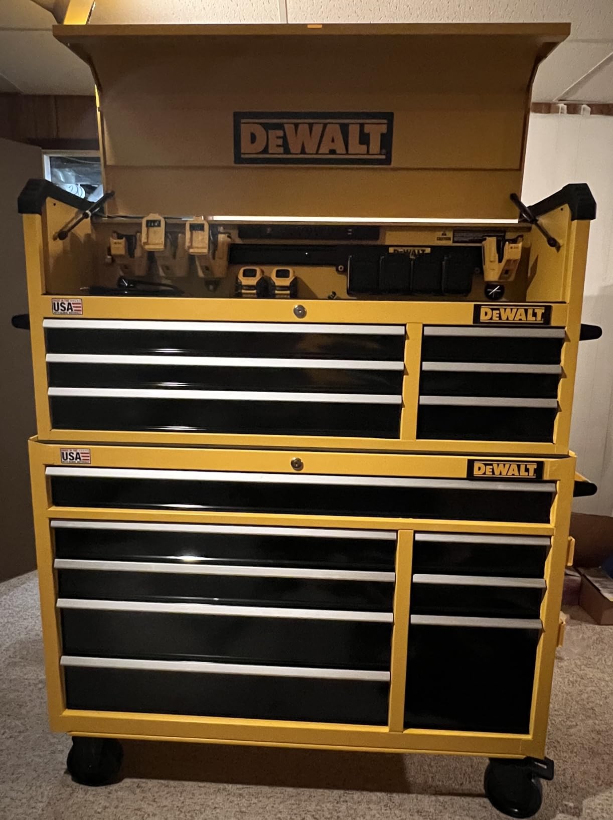 DEWALT Tool Chest with 9 Drawers, 41 Inch, 100lb Drawer Capacity, DEWALT Workshop Storage System Compatible (DWST41092) - Customer Photo 3