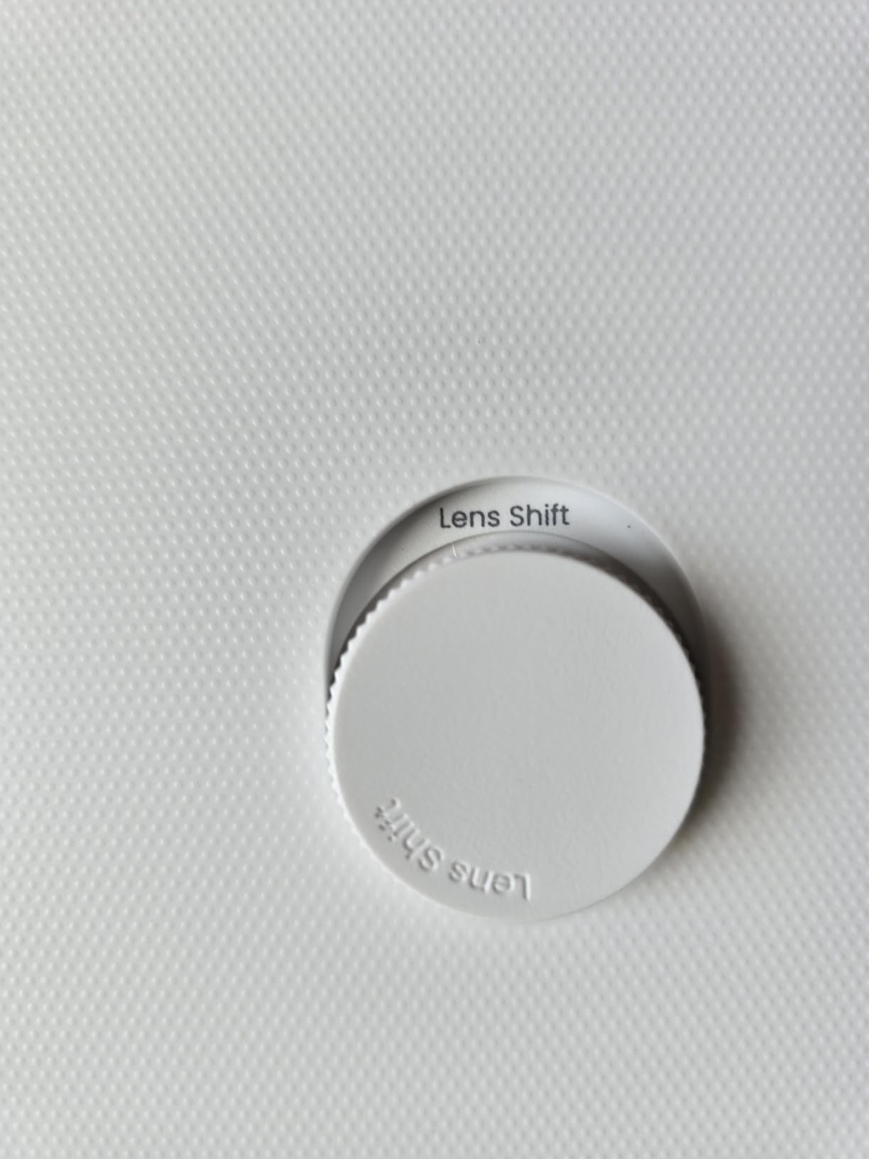 BenQ X500i True 4K UHD HDR 4LED 2200 Lumens Short Throw Console Gaming Projector 4ms Response Time Auto Game Mode Xbox, PS5, Switch Supports eARC and S/PDF - Customer Photo 2