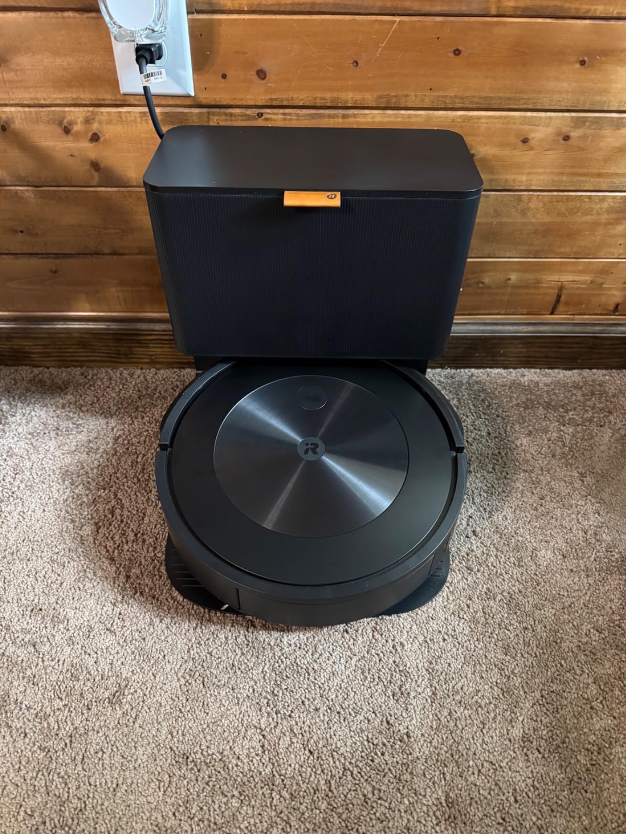 iRobot Roomba j7+ (7550) Self Emptying Robot Vacuum (Renewed Premium) - Uses PrecisionVision Navigation to Identify & Avoid Objects Like Socks, Shoes, & Pet Waste, Smart Mapping, Self-Empty for Up to 60 Days - Customer Photo 1
