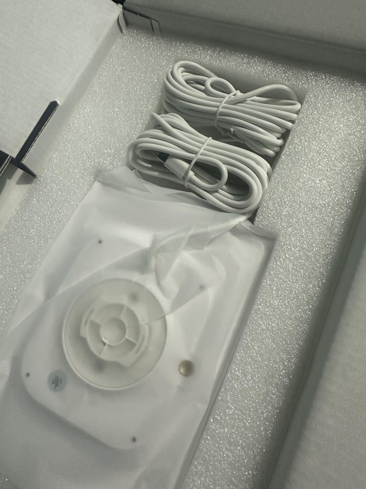 SEHMUA 2K Solar Security Cameras Wireless Outdoor, 2 Pack 360° View Pan/Tilt WiFi Security Camera Outside with Color Night Vision, Easy to Install, PIR Alarm, 2-Way Audio - Customer Photo 2