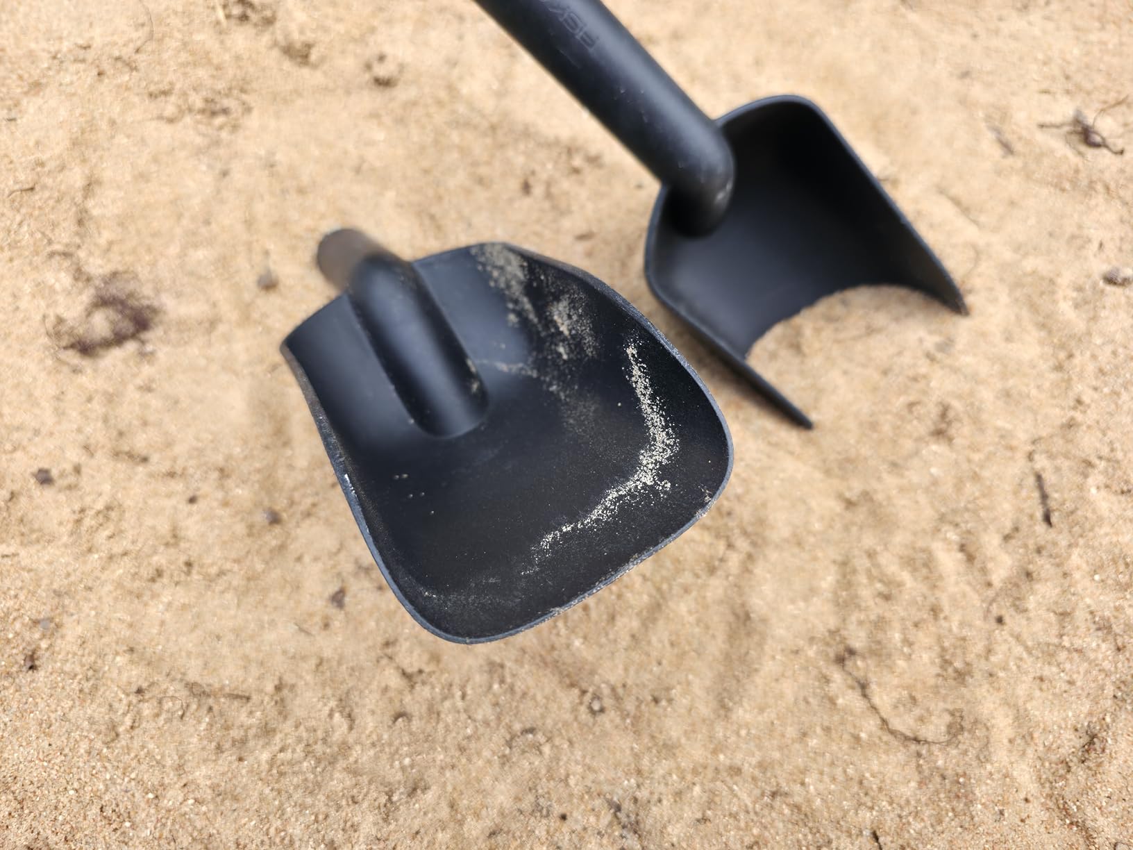 Fiskars Garden Tool Caddy with Removable Small Tool Storage for Indoor and Outdoor Gardening Use, Made with Recycled Plastic - Customer Photo 2