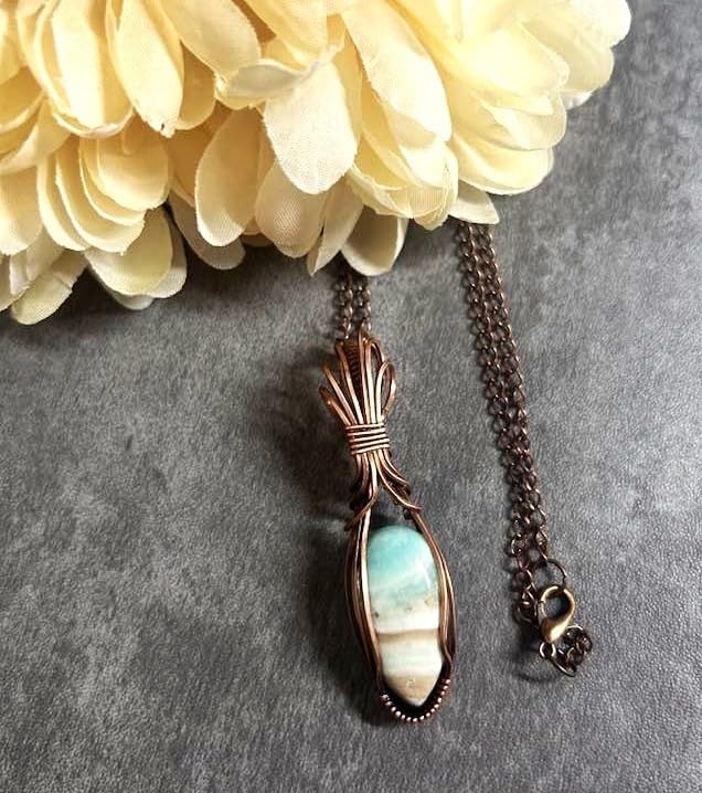 Lucida Surfaces Luxury Vinyl Flooring | Stone Look Tiles | Interlocking Flooring | DIY Friendly | MaxCore Terra | 16 sqft | 12