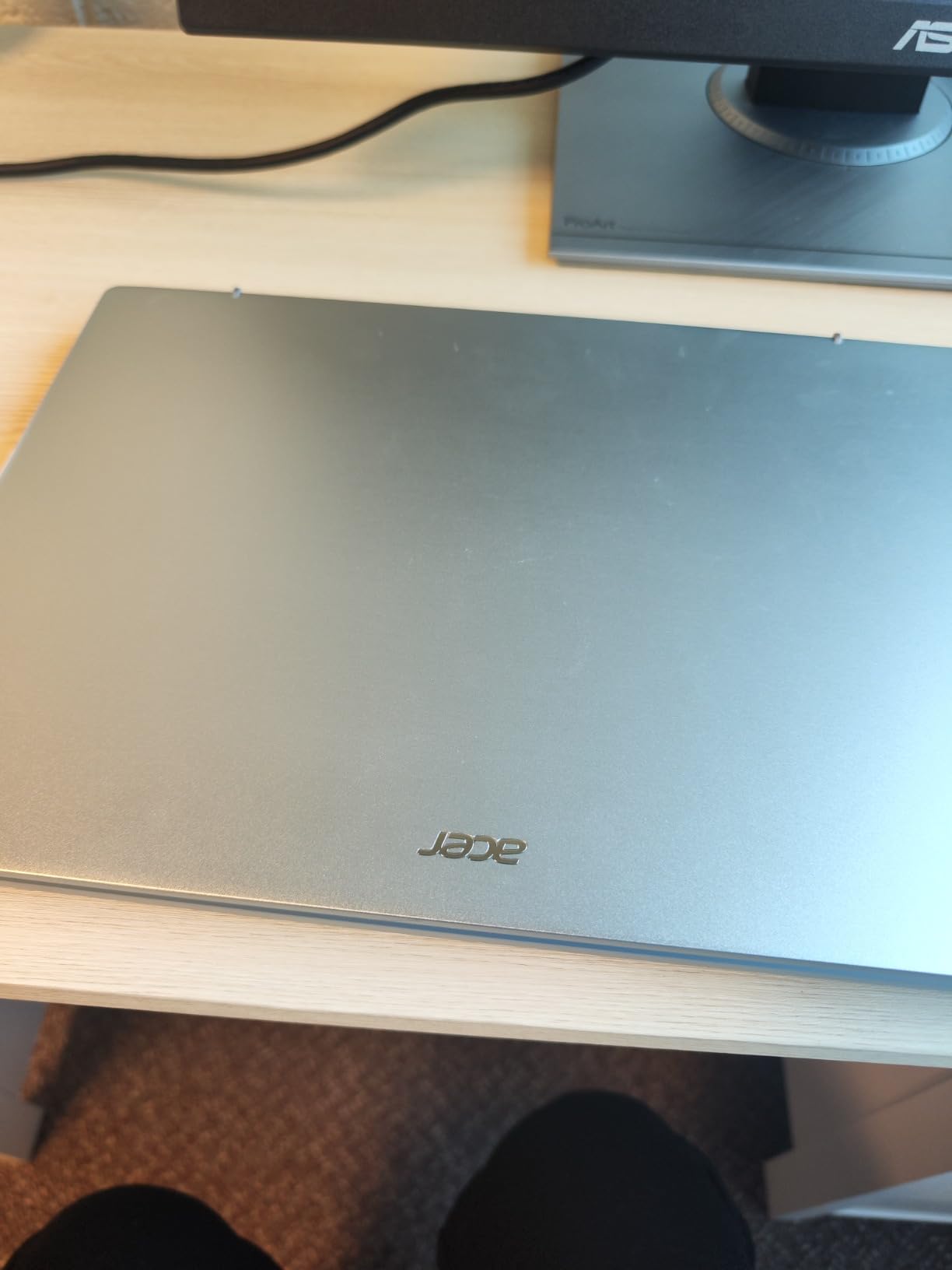 acer Swift Go 14 Intel Evo Thin & Light Laptop - Intel Core Ultra 7 Processor 155H, 16GB LPDDR5X, 512GB SSD, Touch Display Customer Review acer Swift Go 14 Intel Evo Thin & Light Laptop - Intel Core Ultra 7 Processor 155H, 16GB LPDDR5X, 512GB SSD, Touch Display - Customer Photo 1