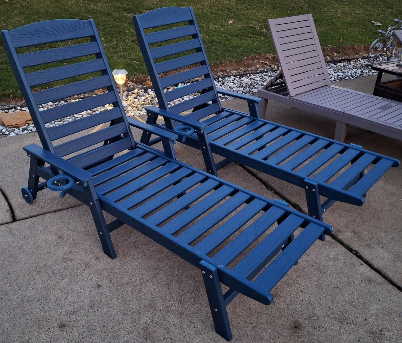 SERWALL Patio Chaise Lounge Chair Set of 2, 78'' Long 5-Positions Adjustable HDPE Outdoor Lounger for Pool, Poly Lounge Chair with Rolling Wheels & Cup Holder for Poolside, Deck, Blue - Customer Photo 2