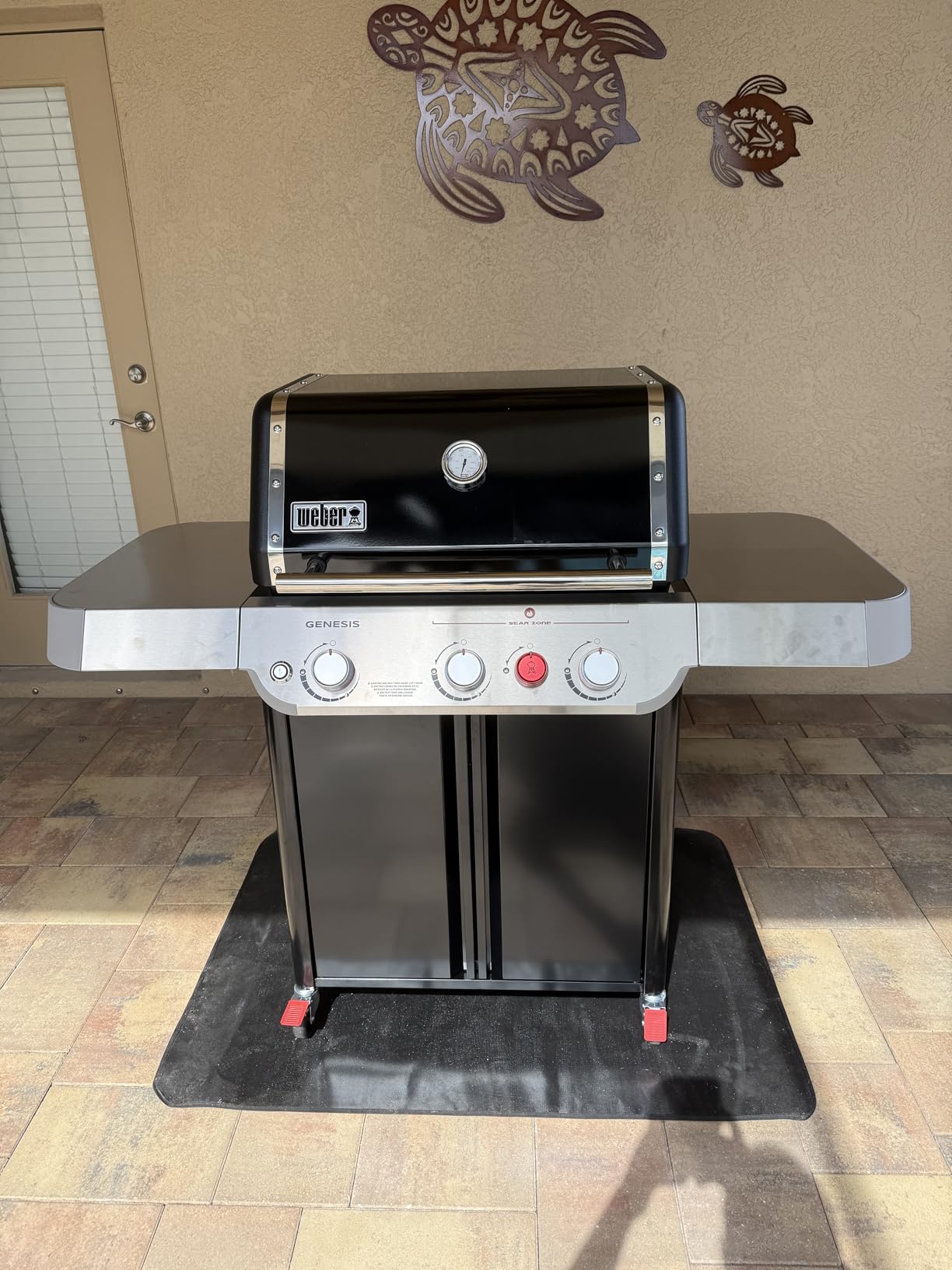 Genesis E-325 Liquid Propane Gas Grill for Outdoor Cooking, 3 Burners, Black - Porcelain-Enameled, Cast-Iron Grates, PureBlu Burners & Sear Zone customer photo 1