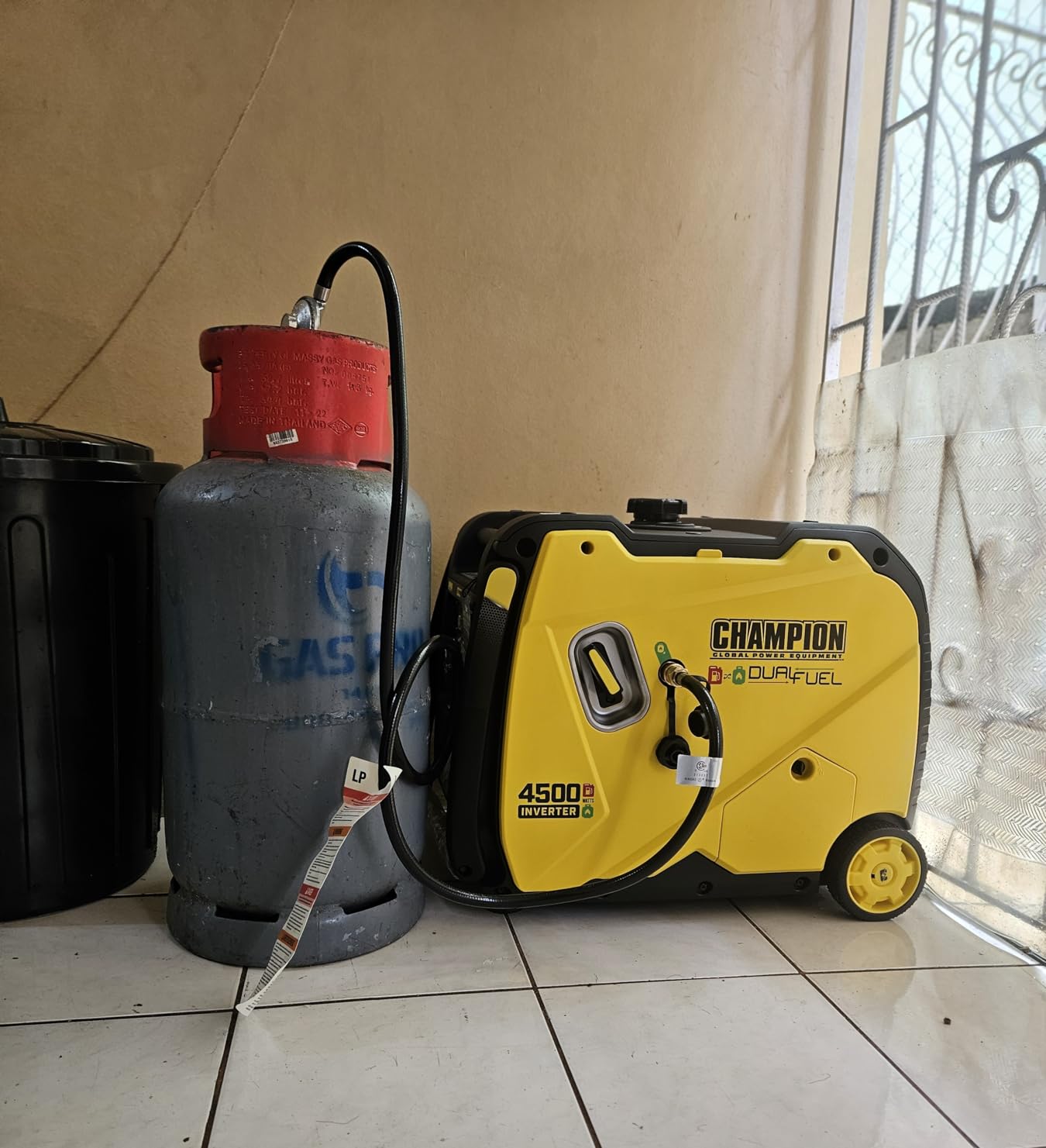 Champion Power Equipment 4500-Watt Electric Start Dual Fuel RV Ready Portable Inverter Generator with Quiet Technology and CO Shield Customer Review Champion Power Equipment 4500-Watt Electric Start Dual Fuel RV Ready Portable Inverter Generator with Quiet Technology and CO Shield - Customer Photo 1