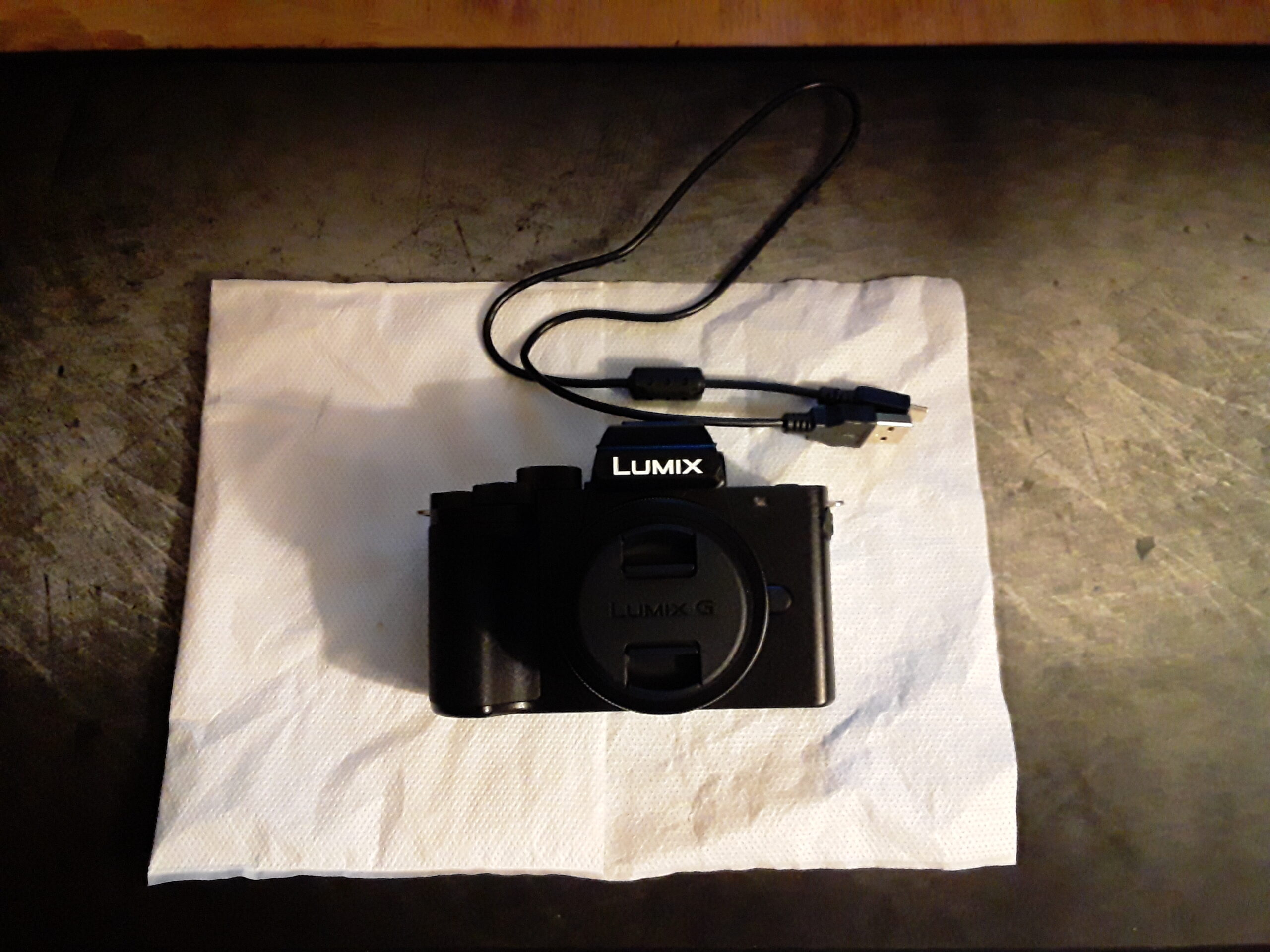 Panasonic LUMIX G100 4k Mirrorless Camera for Photo and Video, Built-in Microphone with Tracking, Micro Four Thirds Interchangeable Lens System, 12-32mm Lens, 5-Axis Hybrid I.S., DC-G100DKK (Black) - Customer Photo 1