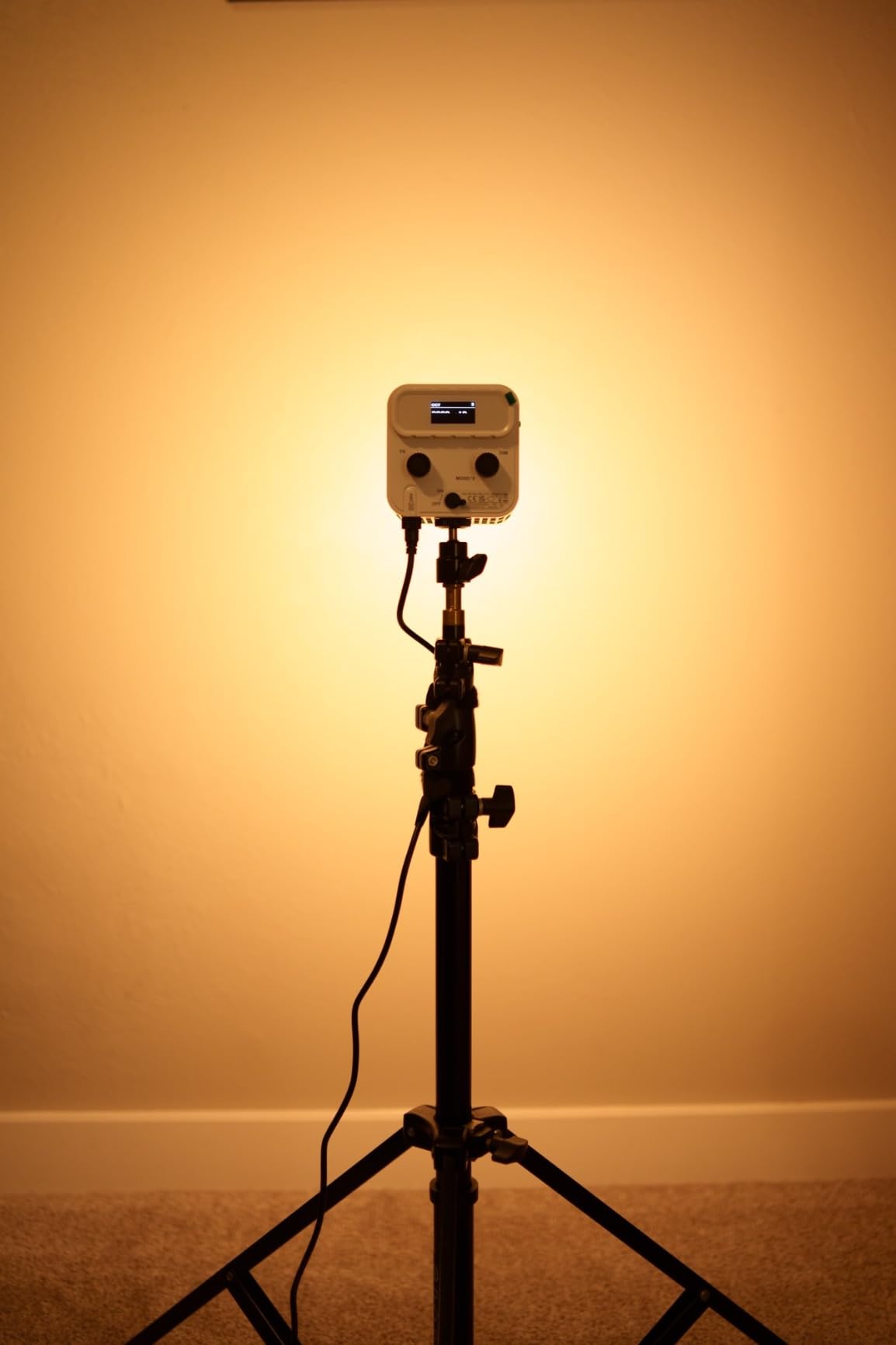 Godox ML60IIBi 70W Bi-Color COB LED Video Light, 2800K-6500K CRI 96+/TLCI 97+, Built-in 11 Lighting Effects, App Control Photography Lighting - Customer Photo 2