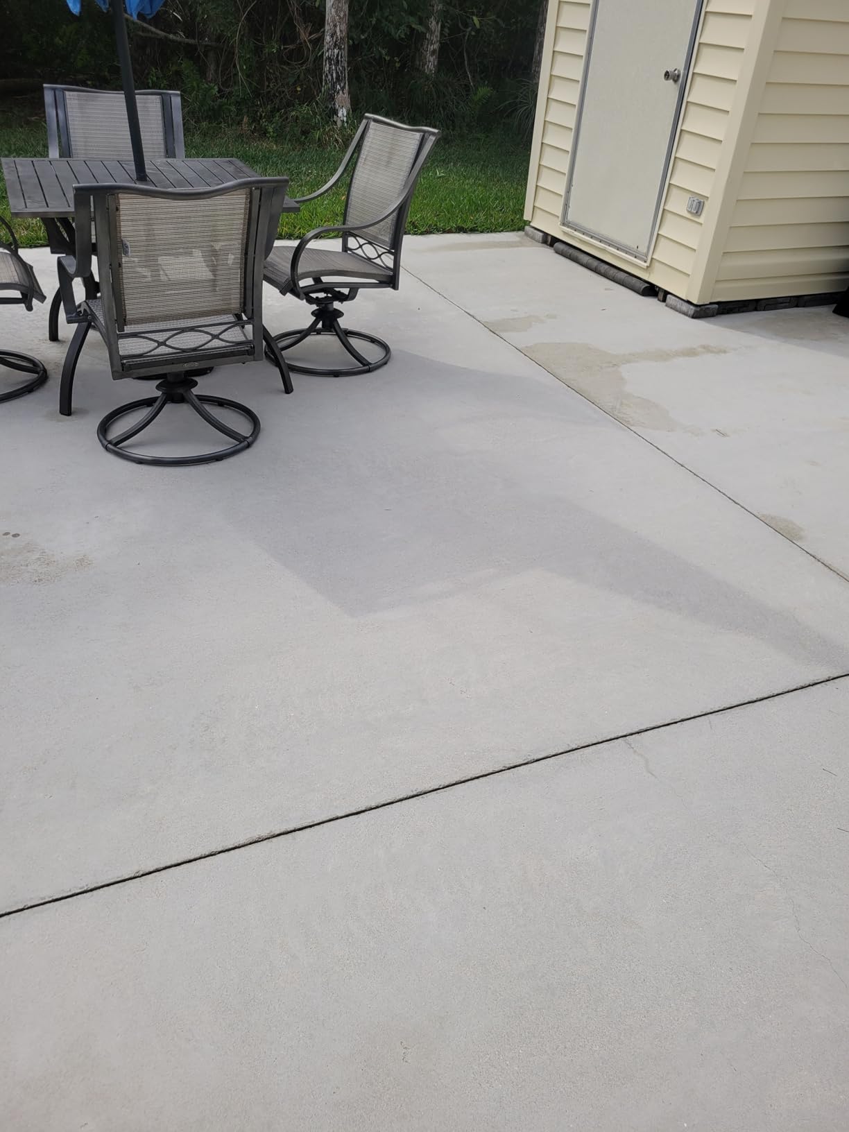 Westinghouse PWSC12 12 inch Pressure Washer Surface Cleaner Attachment - 2500 Max PSI, 1/4 inch Connector - Customer Photo 2