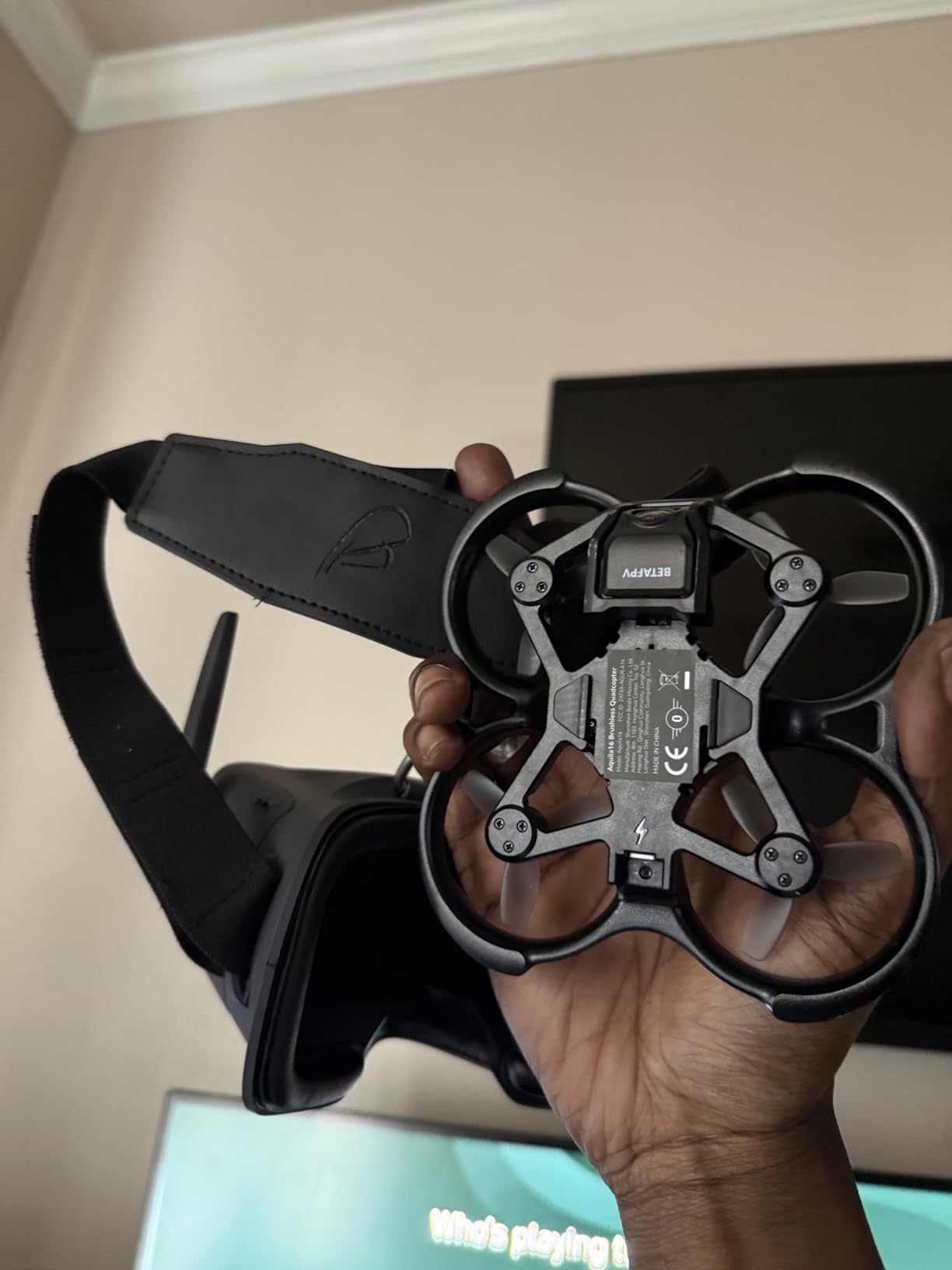 BETAFPV Aquila16 FPV Kit with LiteRadio 2 SE Transmitter for Simulator, VR03 Goggles with DVR Recording Function, 3 Flight Modes, Supported 1S RTF Kit for FPV Beginner to Fly Indoor & Outdoor ELRS V3 - Customer Photo 2