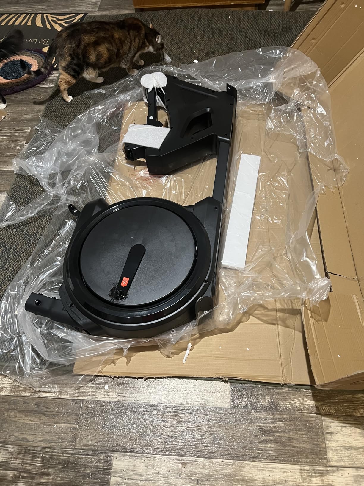 MERACH Recumbent Exercise Bikes for home, Light Commercial High-end Recumbent Bike for Seniors Adults, Magnetic Recumbent Exercise Bike with Smart Bluetooth and Exclusive App, LCD, Heart Rate Handle - Customer Photo 2