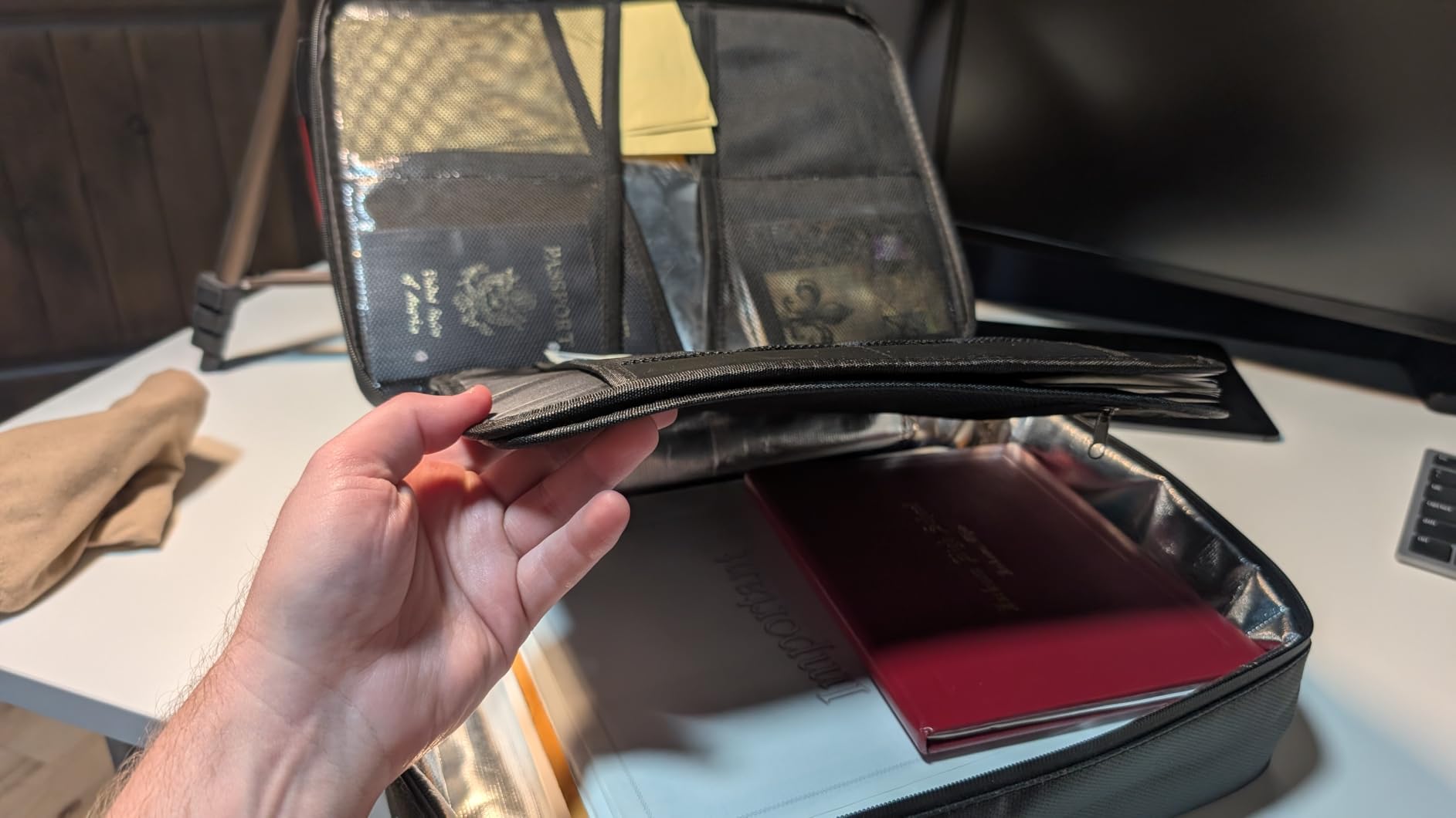 DocSafe 5200°F Document Organizer with Lock, Upgraded Heat Insulated Fireproof＆Water-Resistant Box 8 Layers File Organizer, Portable Home Travel Safe Storage for Important Documents and More customer photo 1