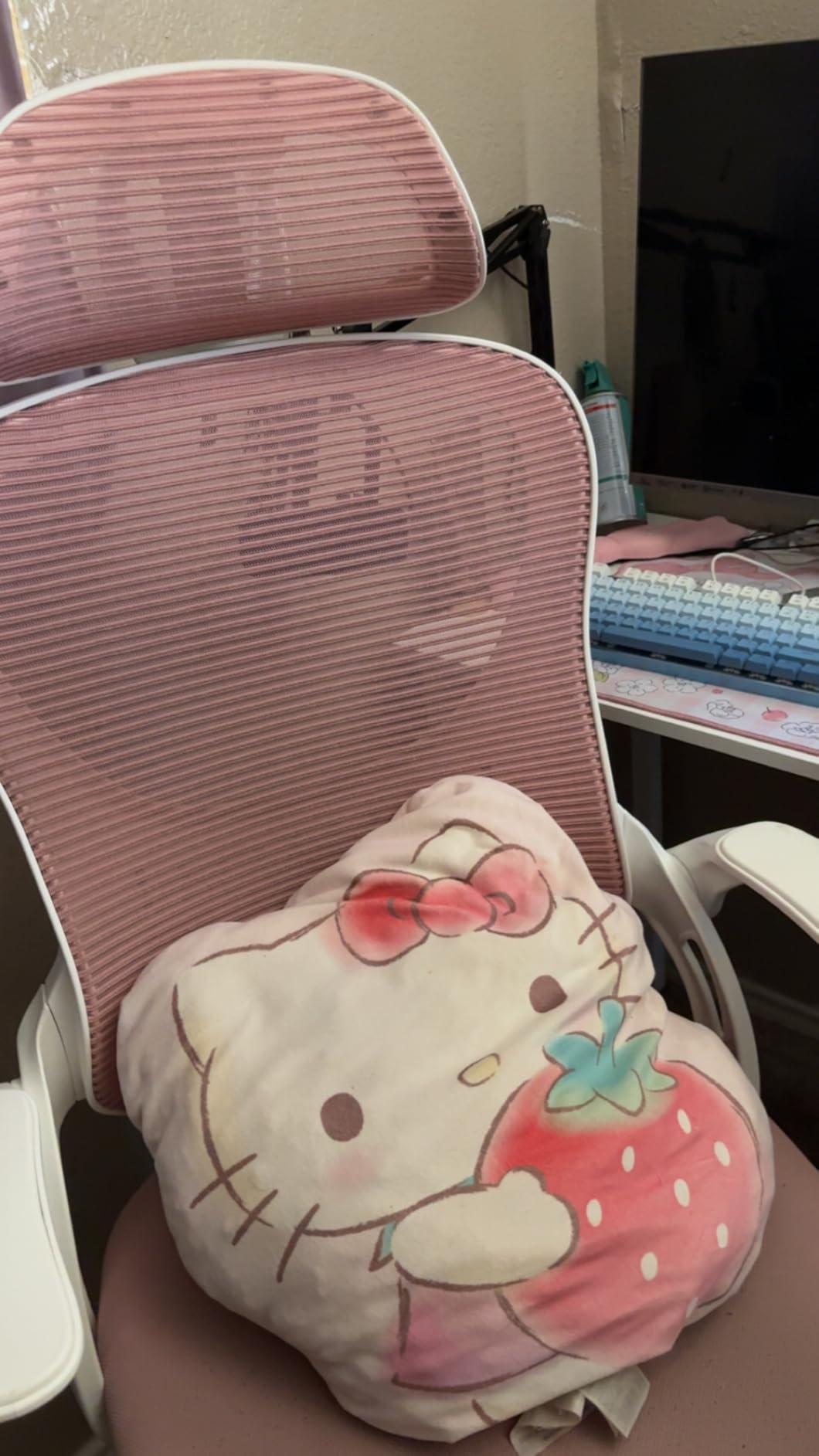 Sweetcrispy Office Computer Desk Chair, Ergonomic High-Back Mesh Rolling Work Chairs with Wheels and Adjustable Headrests, Comfortable Lumbar Support, Comfy Flip-up Arms for Home, Bedroom, Study,Black - Customer Photo 1