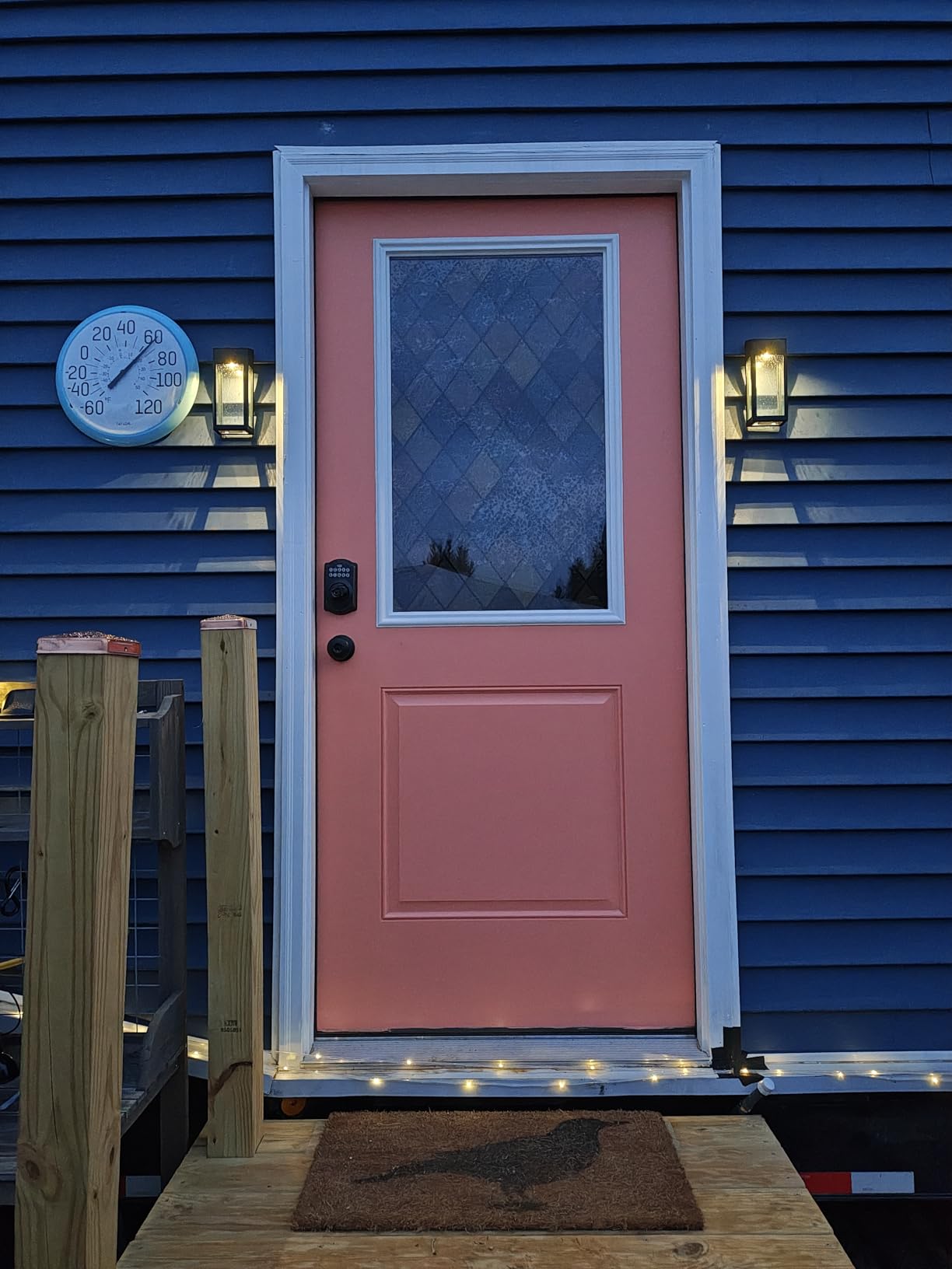 Tandefio 2 Pcs 6x6'' Solid Copper Post Caps Fence Pyramid Decking Caps with Screw for Metal Wood Cedar Fence Deck Corridors Mailbox Posts End Cover - Customer Photo 2