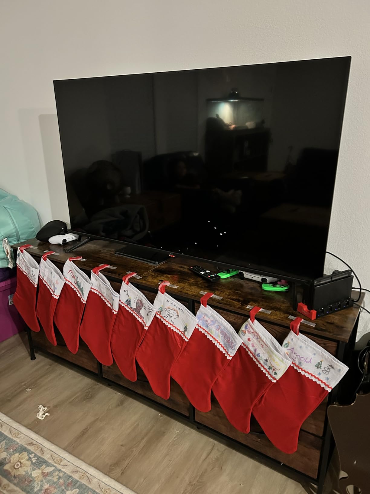 Huuger 63 Inch Dresser for Bedroom, Dresser for Closet with 9 Drawers, Large TV Stand for 55, 65, 70 Inch TV, Entertainment Center with Storage, Wide Long Chest of Drawers, Rustic Brown Customer Review Huuger 63 Inch Dresser for Bedroom, Dresser for Closet with 9 Drawers, Large TV Stand for 55, 65, 70 Inch TV, Entertainment Center with Storage, Wide Long Chest of Drawers, Rustic Brown - Customer Photo 4