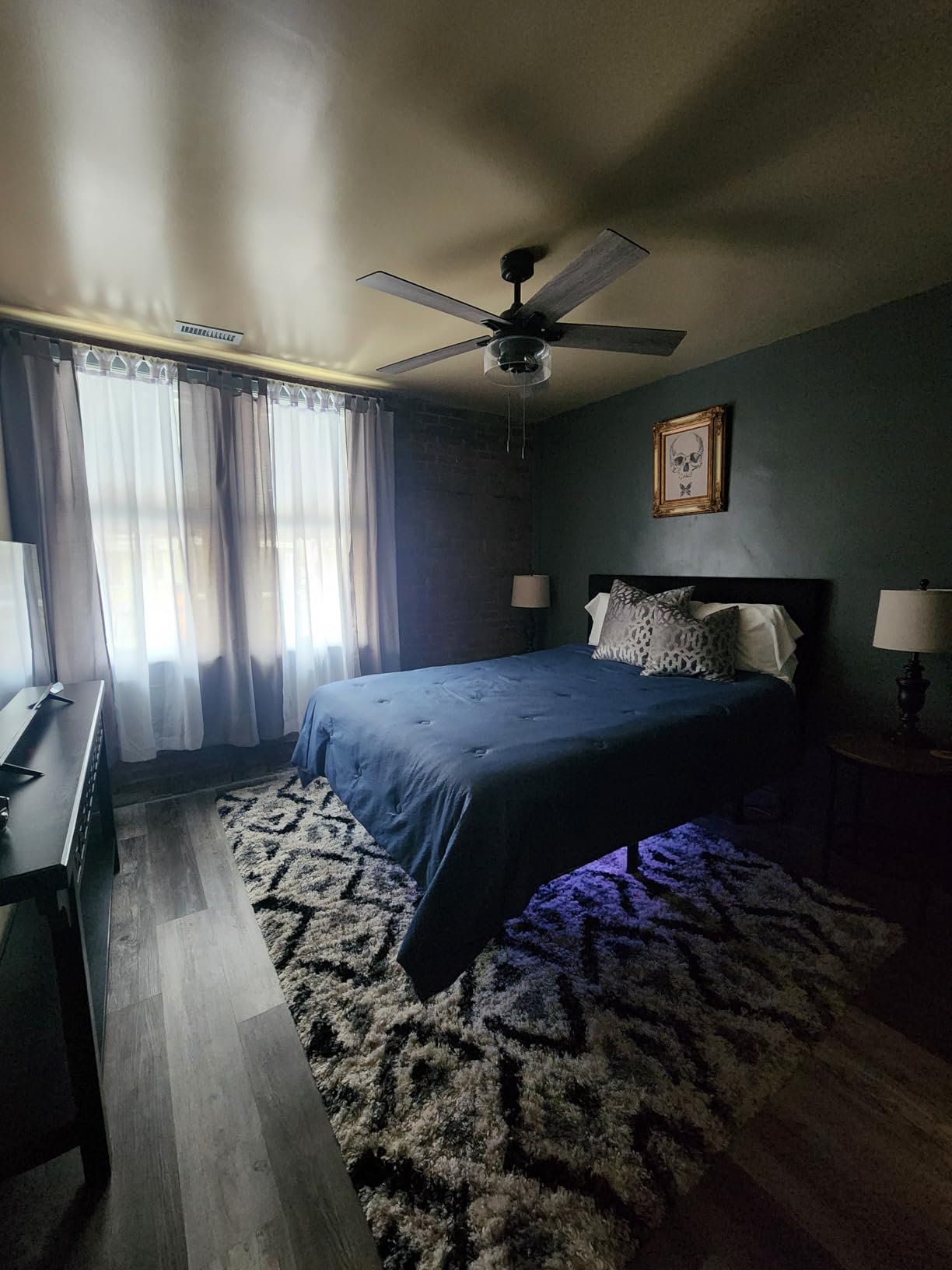 Nectar Premier Adjustable Base - Queen - Head & Foot Incline - Wireless Remote with Memory- 3 Massage Settings - 4 USB Ports - Anti-Snore & Zero Gravity - Customer Photo 1