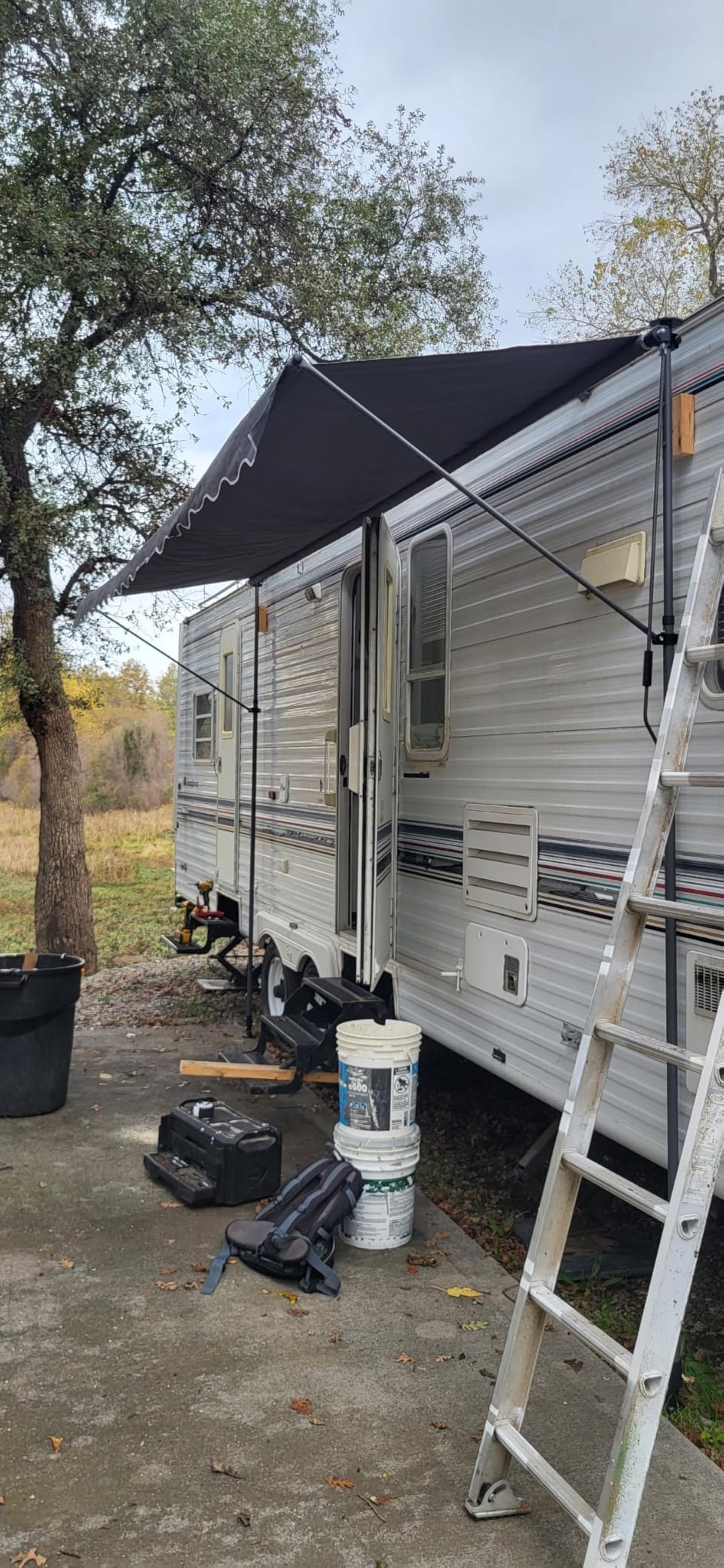 VEVOR Manual Retractable Awning, 78