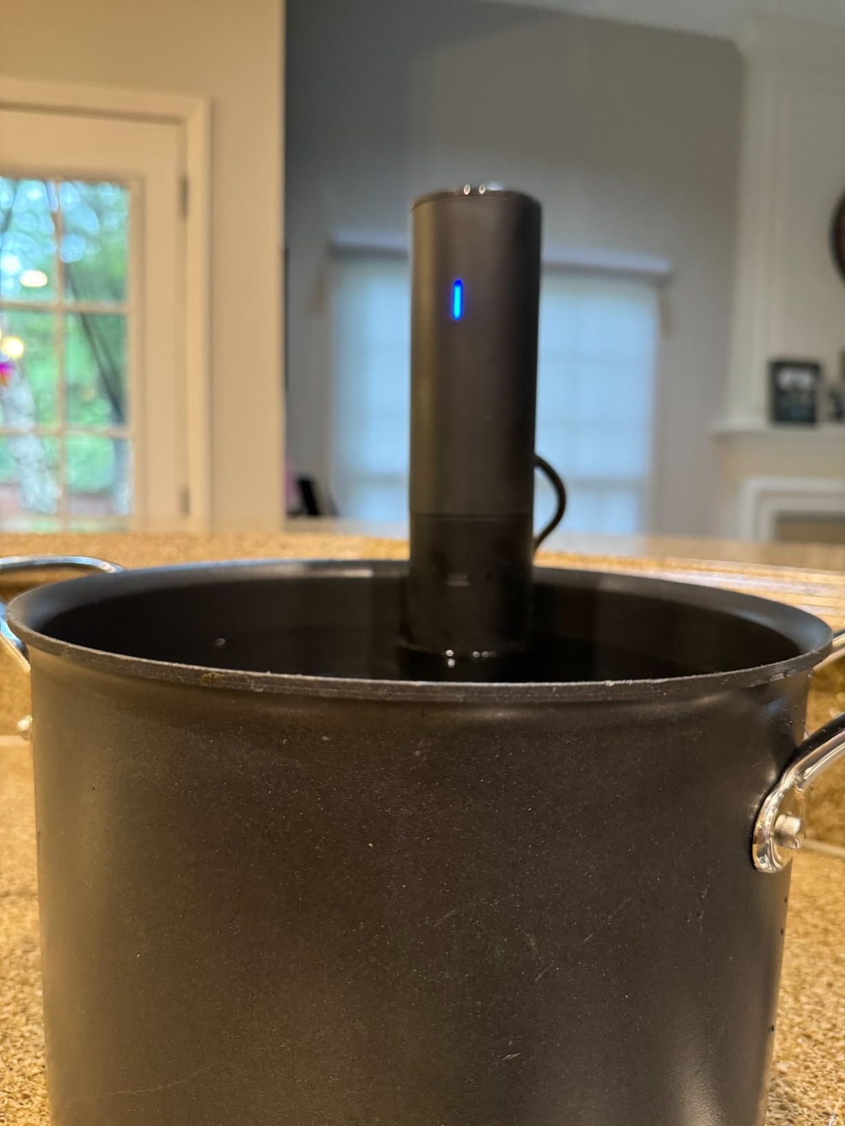 Anova Culinary Sous Vide Precision Cooker Mini, 850 Watts, Black and Orange, App Enabled, 2024 Model - Customer Photo 5