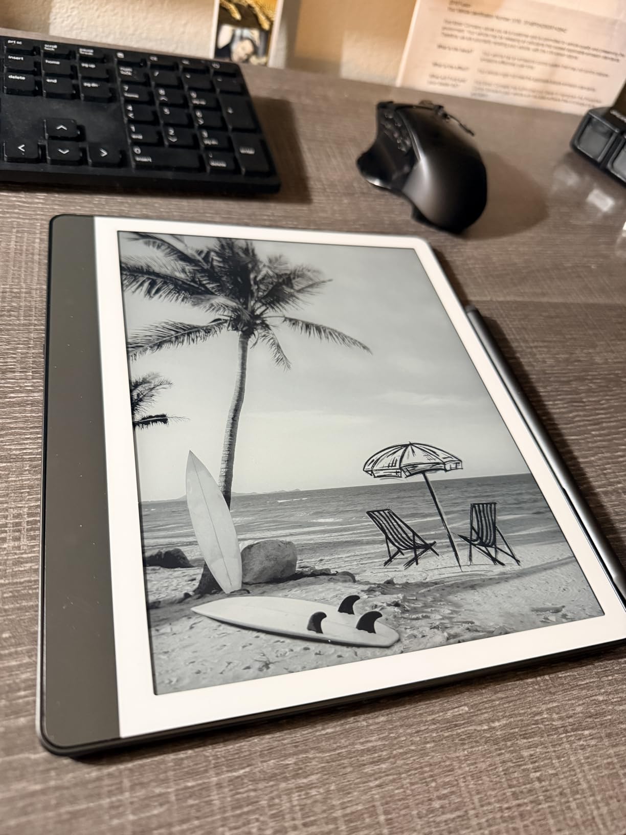 Kindle Scribe (64GB) - Your notes, documents and books, all in one place. With built-in AI notebook summarization. Includes Premium Pen - Metallic Jade - Customer Photo 1