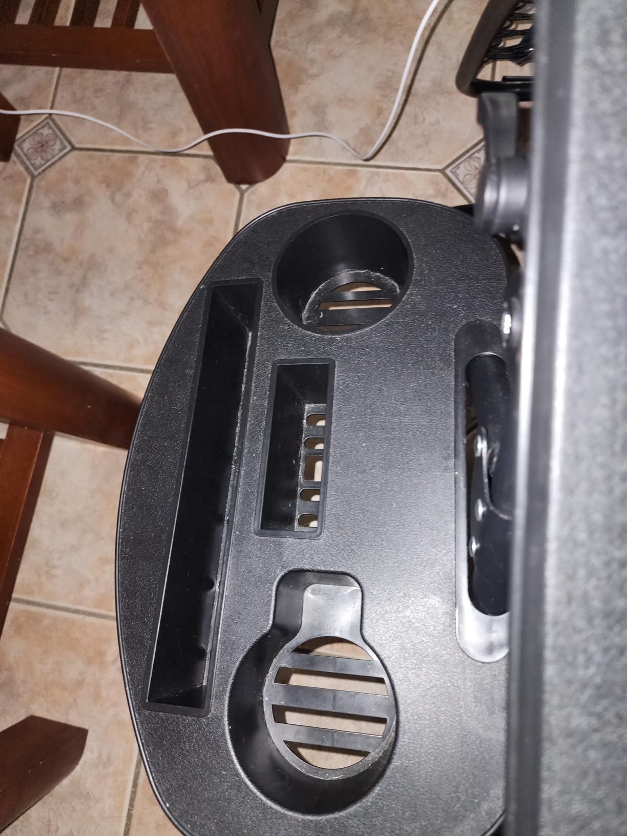 Sweetcrispy Zero Gravity Chairs, Set of 2 Portable Recliner Beach Camping Patio Outdoor Folding Lounge Chair with Cup Holder Trays and Adjustable Pillow for Poolside, Garden, Backyard, Lawn (Black) - Customer Photo 1