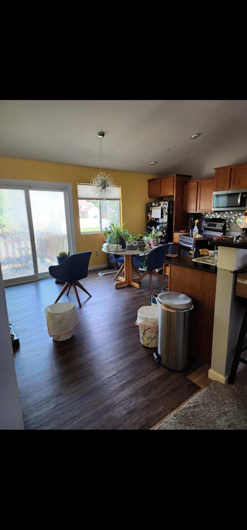 INMOZATA Peel and Stick Floor Tile Vinyl Flooring, Waterproof Vinyl Plank Flooring 36-Pack 54 Sq.Ft Wood Grain Self Adhesive Peel and Stick Flooring for Bedroom, Living Room, Kitchen, RV(Deep Gray) - Customer Photo 2