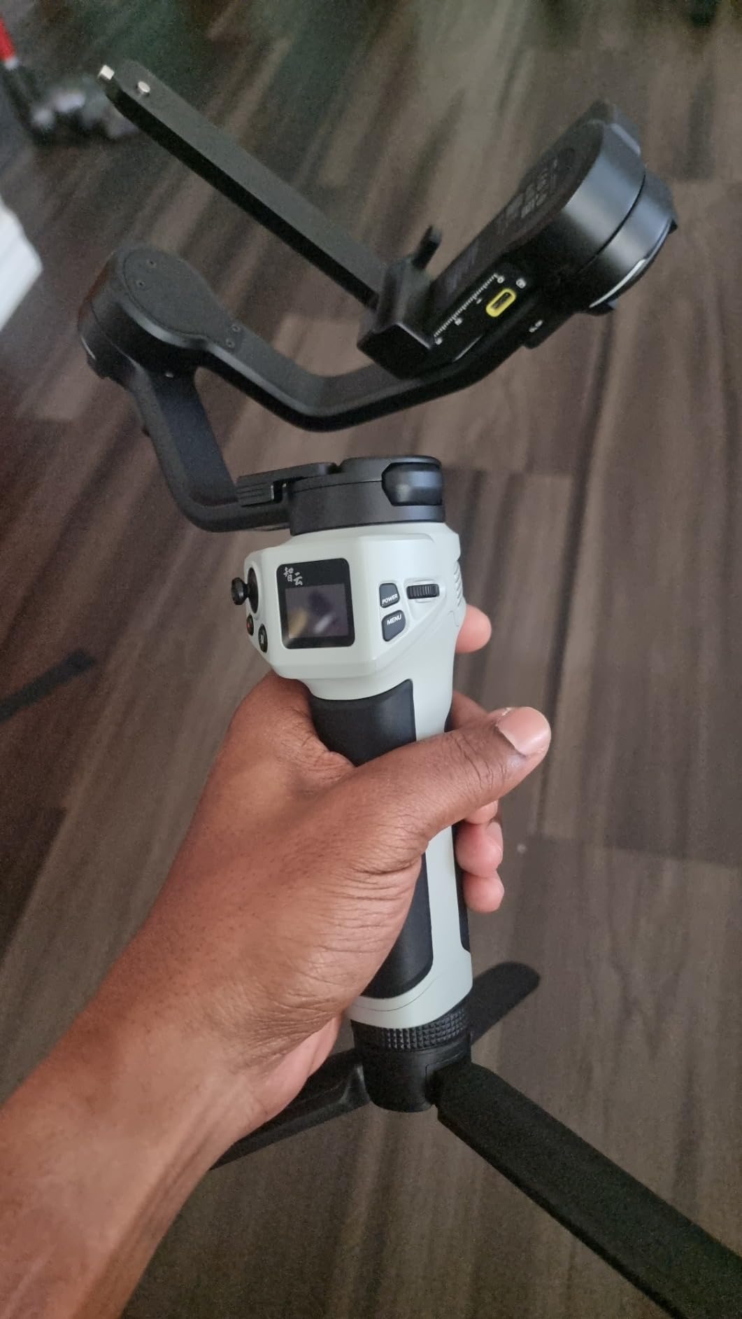 ZHIYUN CINEPEER Weebill 3E, 3-Axis Lightweight Gimbal Stabilizer for DSLR & Mirrorless Camera Canon/Sony/Panasonic/Nikon, 3KG Payload, Native Vertical Shooting, Bluetooth Shutter Control Customer Review ZHIYUN CINEPEER Weebill 3E, 3-Axis Lightweight Gimbal Stabilizer for DSLR & Mirrorless Camera Canon/Sony/Panasonic/Nikon, 3KG Payload, Native Vertical Shooting, Bluetooth Shutter Control - Customer Photo 3