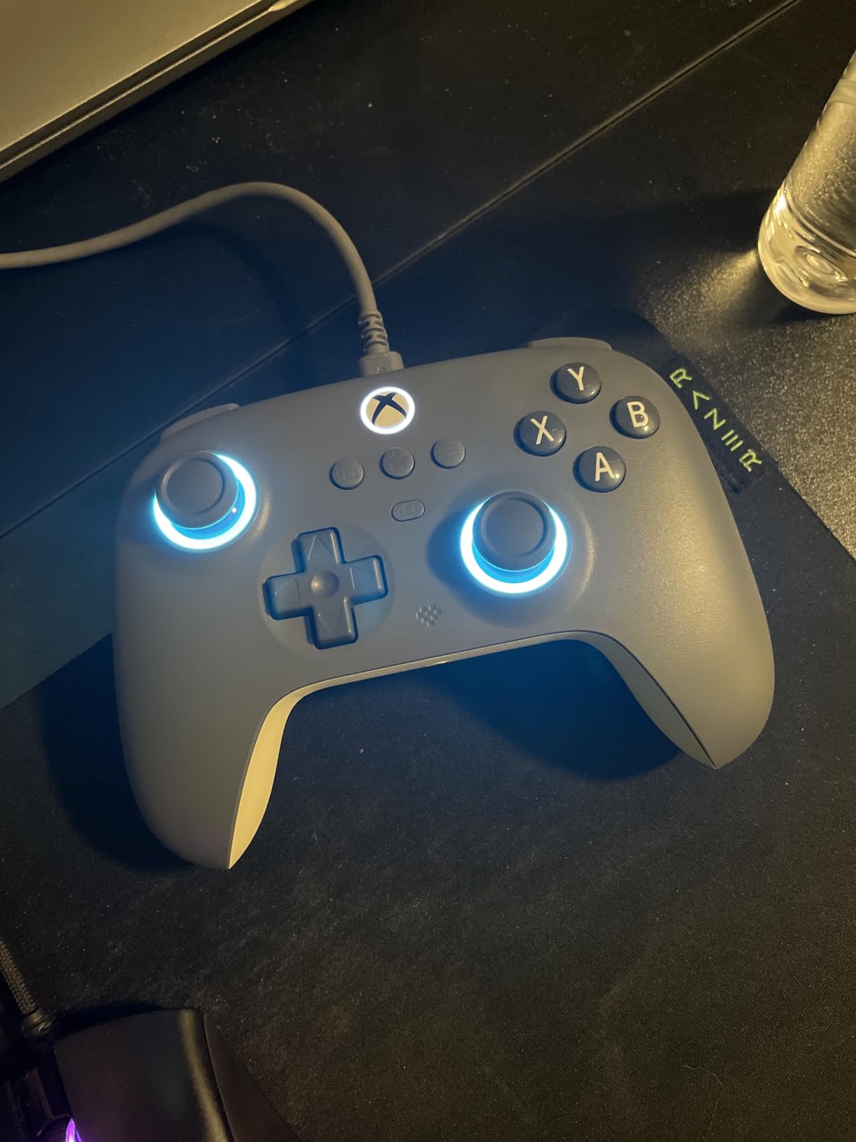 8BitDo Ultimate C Wired Controller for Xbox with Hall Effect Joysticks and Triggers, RGB Lighting Fire Ring, Compatible with Xbox Series X|S, Xbox One, Windows 10/11 - Officially Licensed (Dark Gray) - Customer Photo 1