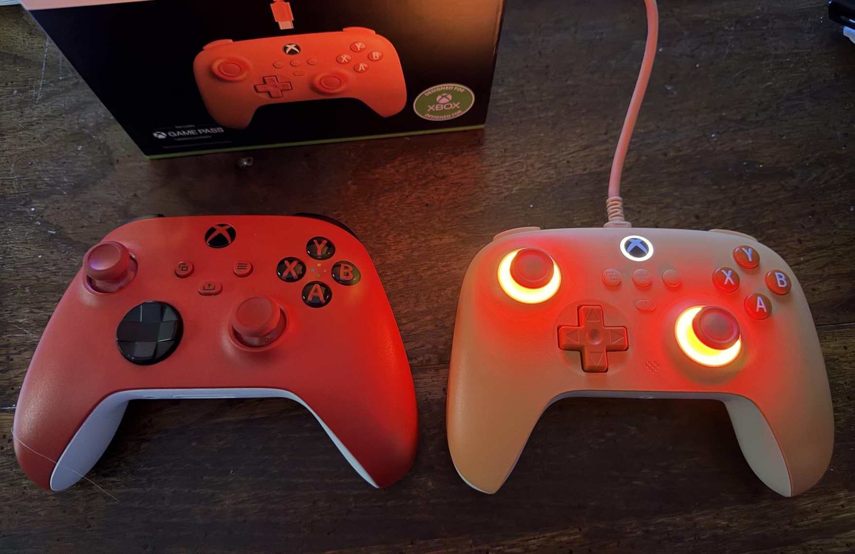 8BitDo Ultimate C Wired Controller for Xbox with Hall Effect Joysticks and Triggers, RGB Lighting Fire Ring, Compatible with Xbox Series X|S, Xbox One, Windows 10/11 - Officially Licensed (Dark Gray) - Customer Photo 2