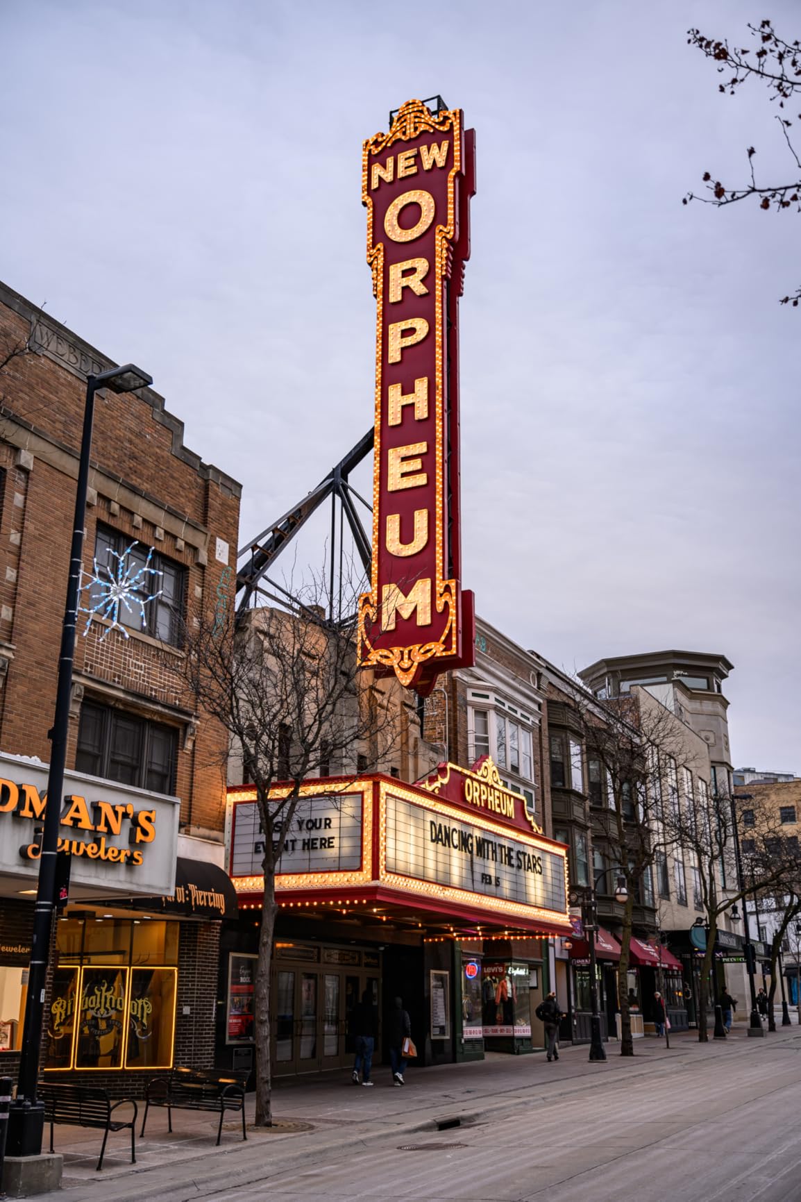 Tamron 28-75mm F/2.8 Di III VXD G2 for Nikon Z Mount Mirrorless Cameras - Customer Photo 2