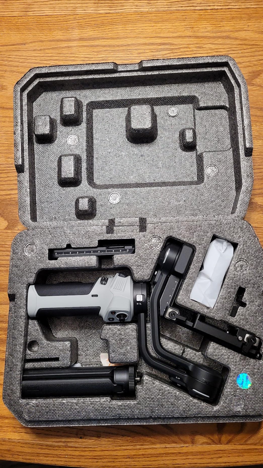 ZHIYUN CINEPEER WEEBILL 3E Mirrorless Gimbal Lightweight Stabilizer, Up to 3kg/6.6lbs Payload, 3-Axis Camera Gimbal for Canon/Sony/Panasonic/Nikon - Customer Photo 1