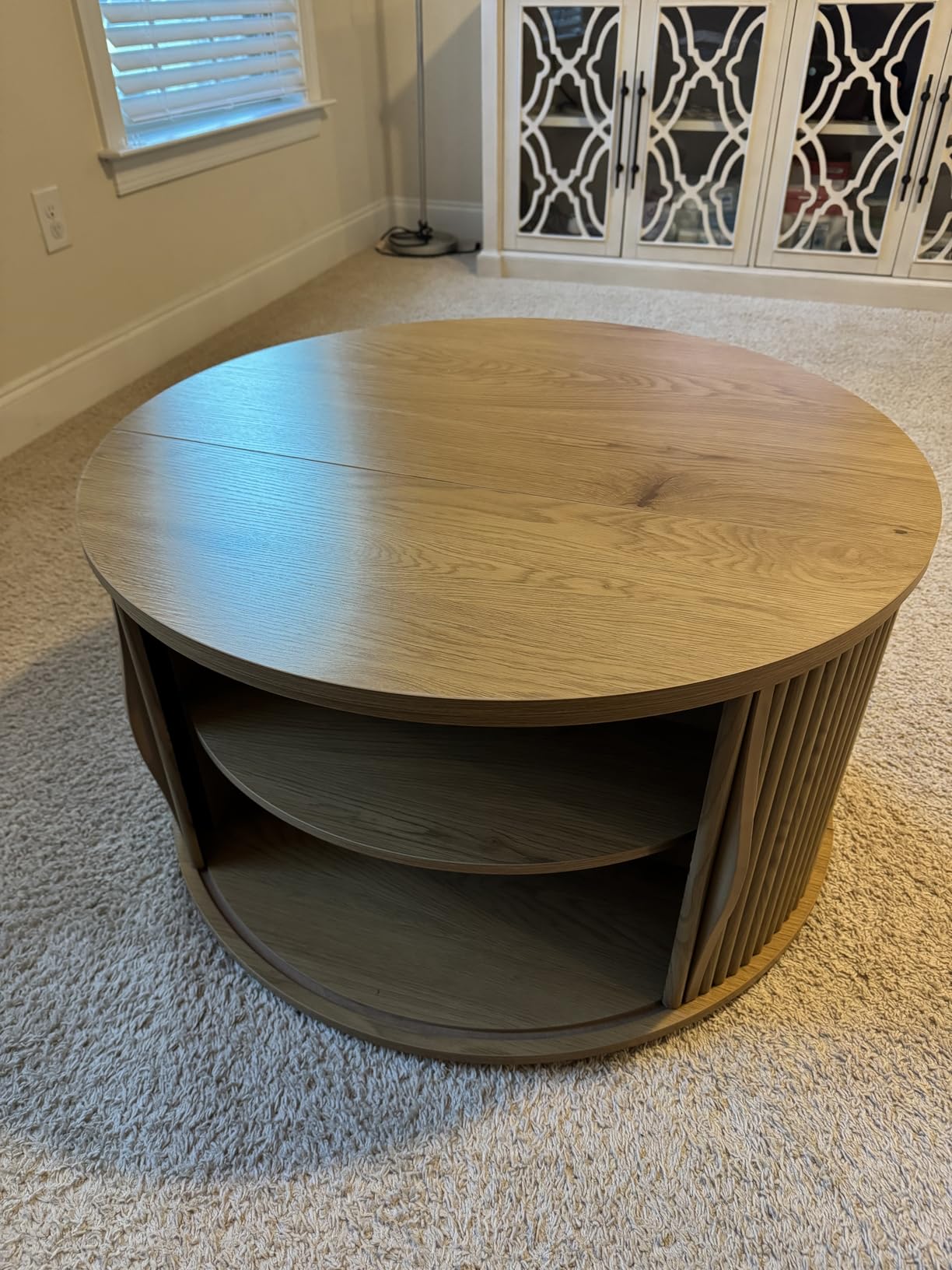 Round Coffee Table with Storage,Fluted Center Table with Sliding Cabinet Door for Living Room,Home Small Space,31.5