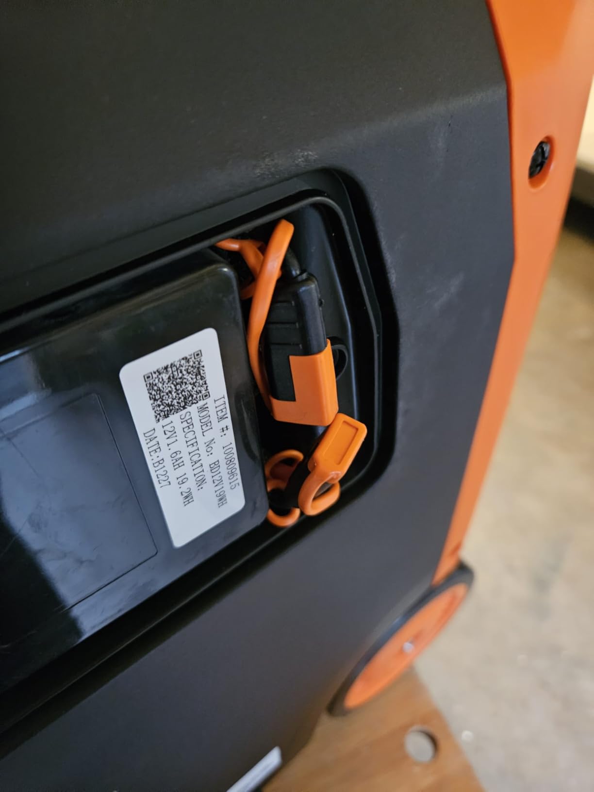 WEN Quiet and Lightweight 4800-Watt Dual Fuel RV-Ready Electric Start Portable Inverter Generator with Fuel Shut Off and CO Watchdog (DF480iX) Customer Review WEN Quiet and Lightweight 4800-Watt Dual Fuel RV-Ready Electric Start Portable Inverter Generator with Fuel Shut Off and CO Watchdog (DF480iX) - Customer Photo 1