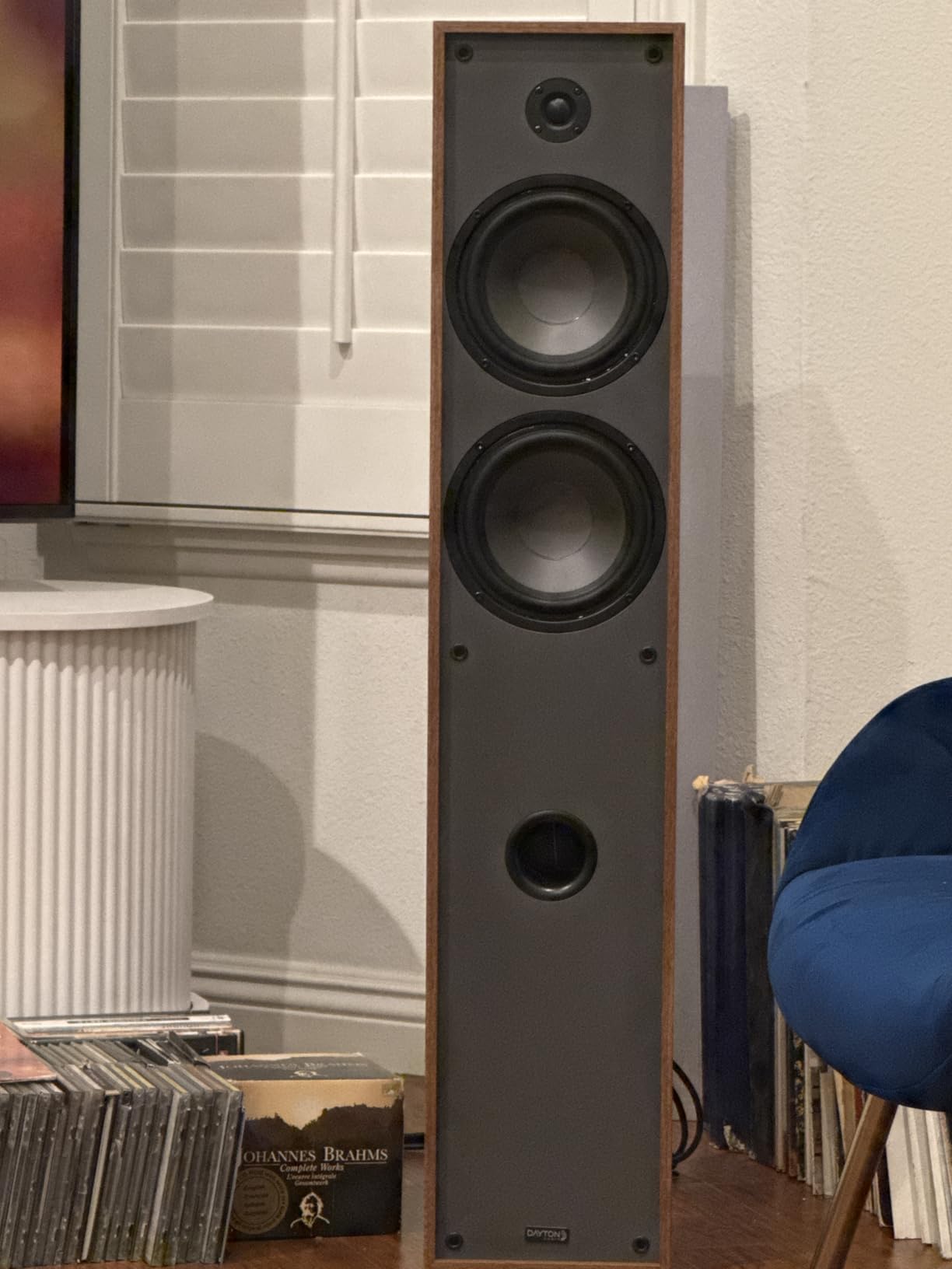 Dayton Audio Classic T65 Floor-Standing Tower Speaker Pair (Black) - Customer Photo 2