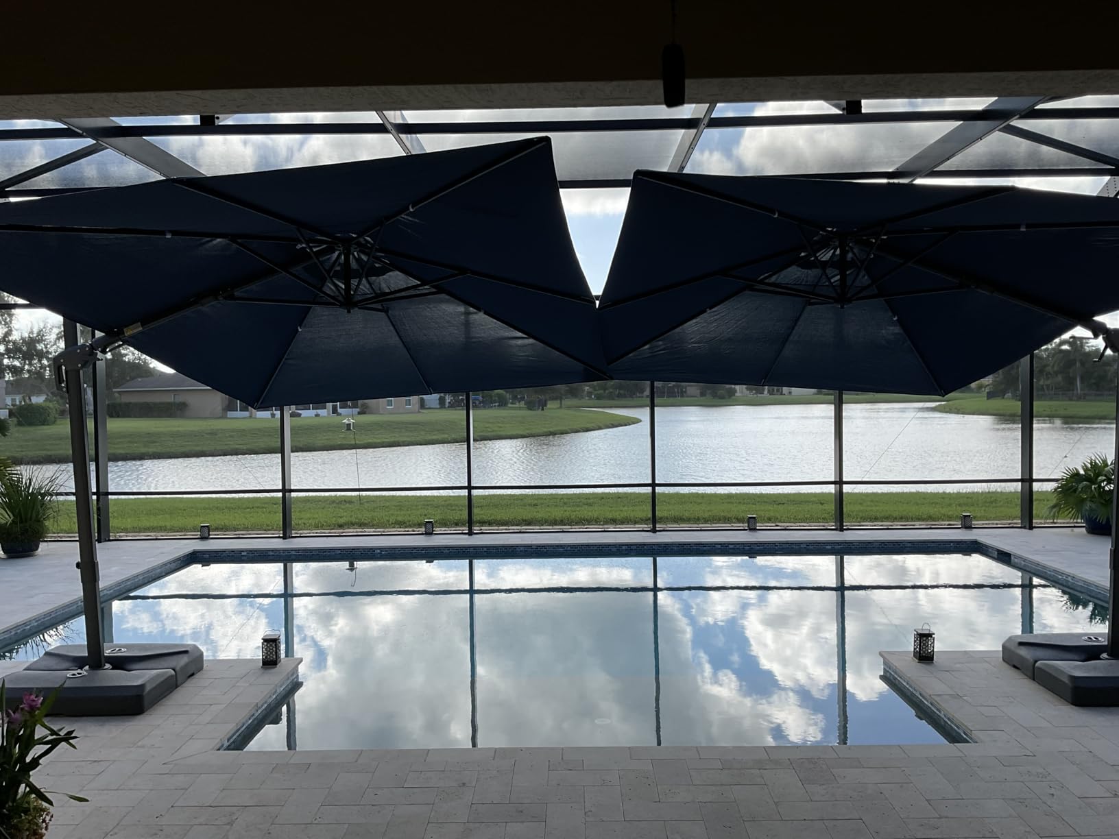 PURPLE LEAF 10' X 13' Rectangle Patio Umbrella with Base Outdoor Large Aluminum Cantilever Umbrella with 3-Year Fade Resistance Recycled Fabric and 360-degree Rotation for Deck Pool Garden - Customer Photo 1