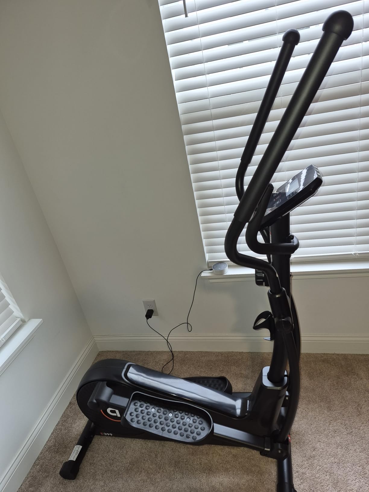 pooboo Elliptical Machine, Elliptical Exercise Machine with 16-Level Resistance&Hyper-Quiet Magnetic Driving System, Elliptical Machine for Home with LCD Monitor&15.5IN Stride, 350LBS Weight Capacity - Customer Photo 2