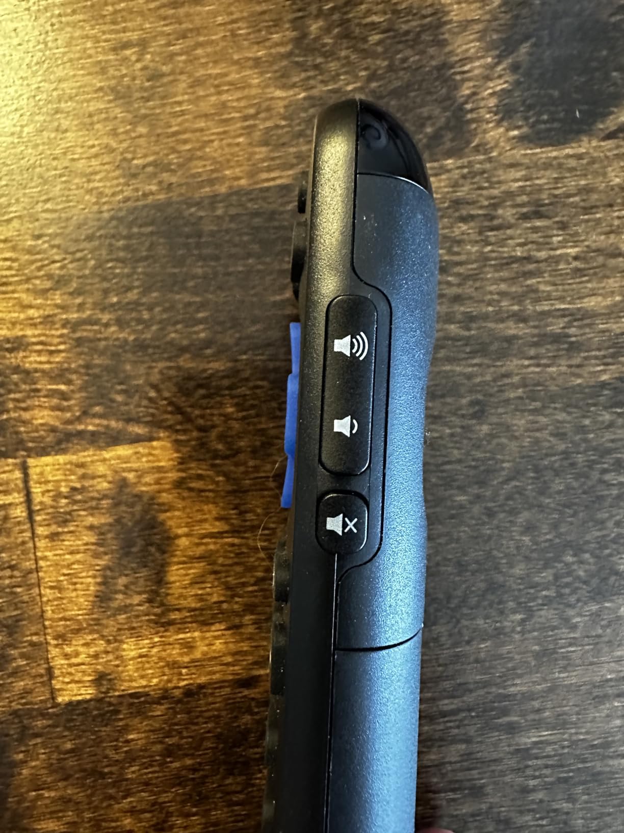 Universal-TV-Remote-Control Compatible with Samsung/LG/Vizio/Hisense/Sony/Philips/Onn/Sharp/RCA/Element/Westinghouse/Sanyo/Emerson TV and More Brand Smart TVs - Customer Photo 4