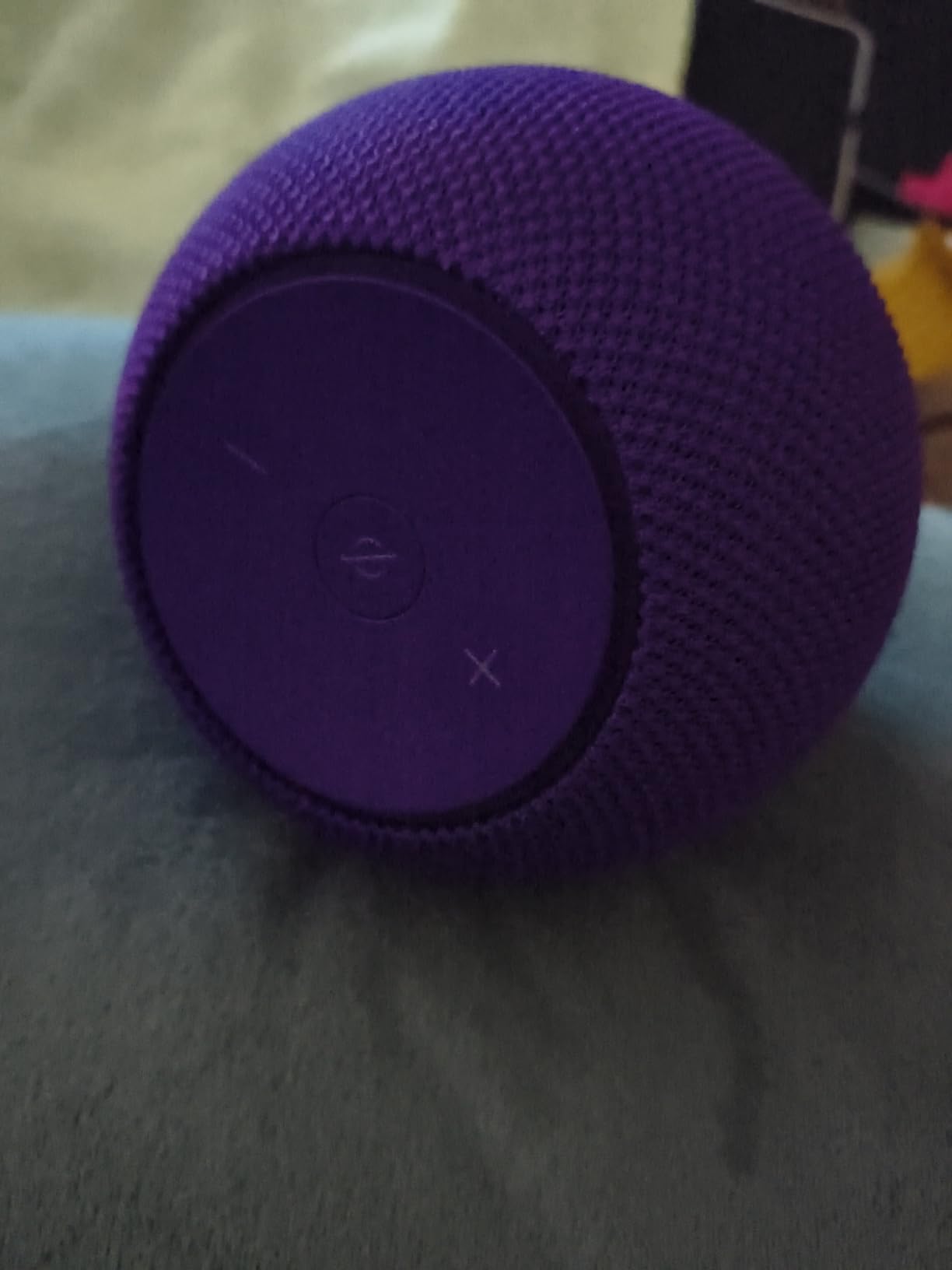 Amazon Echo Dot Max (newest model), Alexa speaker with room-filling sound and built-in smart home hub, with Alexa+ Early Access, Graphite - Customer Photo 2