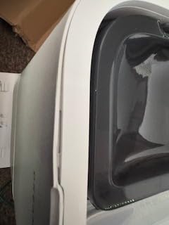 DREAME L40 Ultra Robot Vacuum Self Emptying, 11,000Pa Suction Robot Vacuum and Mop Combo with Auto Cleaning Dock, 149°F Mop Washing, SideBrush Extendable, Solution Auto Refill, Voice Control - Customer Photo 2