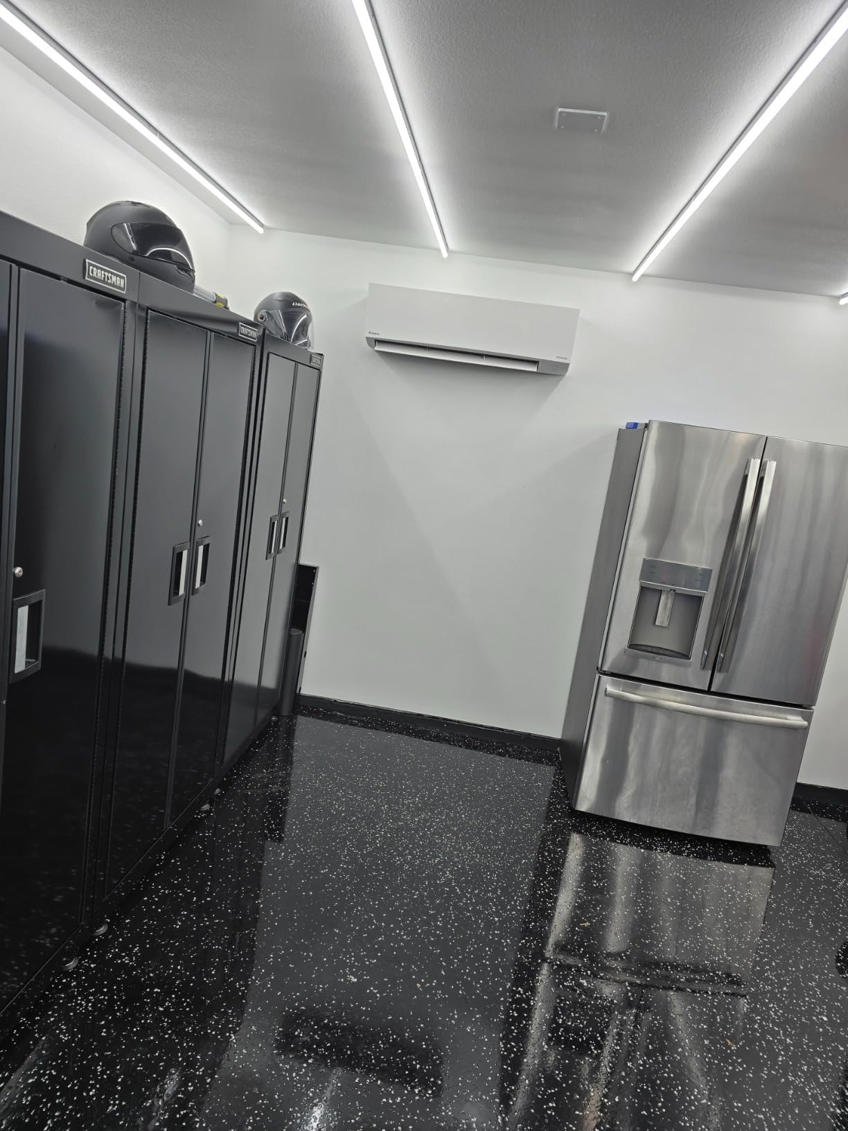 Daikin 12,000 BTU 18 SEER2 Entra R32 Series Ductless Mini Split Heat Pump System w/Maxwell All-Inclusive 15' Installation Kit and Wall Mounting Bracket (230V), White, RXC12+FTXC12+IKM1438+WAFP24 Customer Review Daikin 12,000 BTU 18 SEER2 Entra R32 Series Ductless Mini Split Heat Pump System w/Maxwell All-Inclusive 15' Installation Kit and Wall Mounting Bracket (230V), White, RXC12+FTXC12+IKM1438+WAFP24 - Customer Photo 1