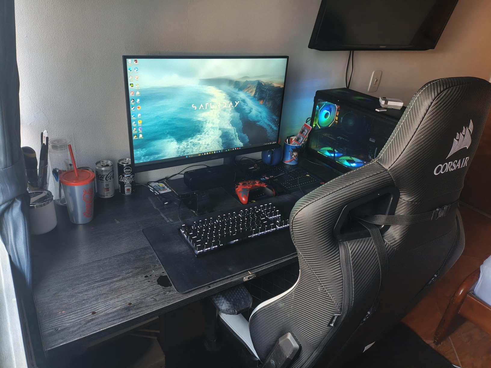 acer Nitro 27 Inch QHD 2560 x 1440 IPS Gaming Monitor | AMD FreeSync | Up to 180Hz Refresh | Up to 0.5ms | DCI-P3 95% | HDR 10 Support | One Display Port 1.2 & Two HDMI 2.0 | KG271U N3bmiipx - Customer Photo 2