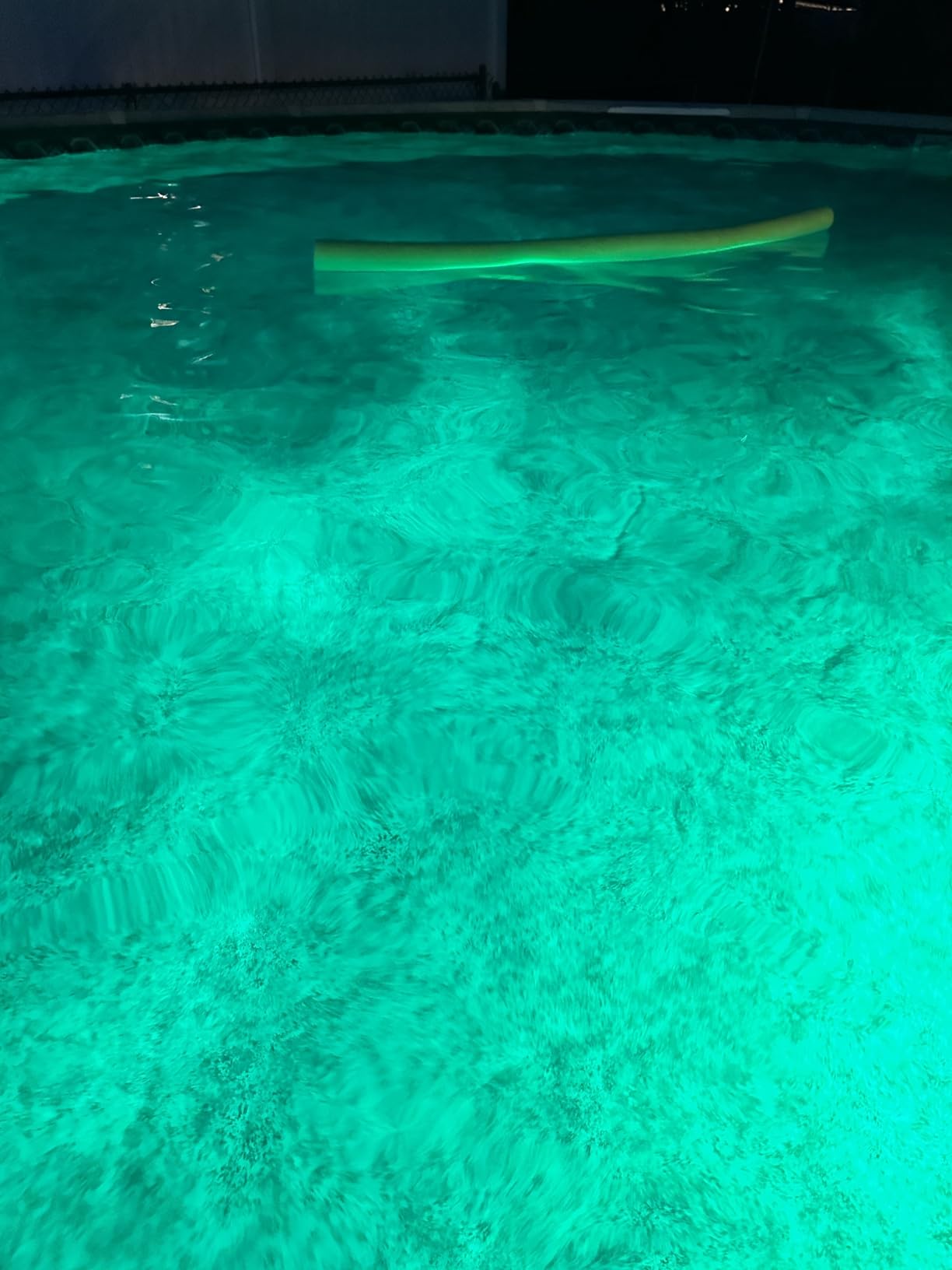 Above Ground Pool Lights with APP Control 20W RGB Dimmable LED Pool Lights with Suction Cups and Built-in Magnets 12V Underwater Pool Light for Above ground Inground Pools IP68 Waterproof 28FT Cord Customer Review Above Ground Pool Lights with APP Control 20W RGB Dimmable LED Pool Lights with Suction Cups and Built-in Magnets 12V Underwater Pool Light for Above ground Inground Pools IP68 Waterproof 28FT Cord - Customer Photo 2