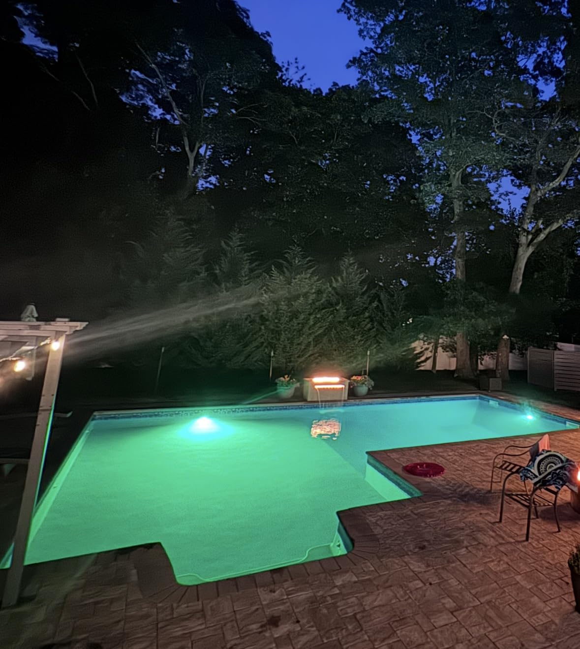 Above Ground Pool Lights with APP Control 20W RGB Dimmable LED Pool Lights with Suction Cups and Built-in Magnets 12V Underwater Pool Light for Above ground Inground Pools IP68 Waterproof 28FT Cord Customer Review Above Ground Pool Lights with APP Control 20W RGB Dimmable LED Pool Lights with Suction Cups and Built-in Magnets 12V Underwater Pool Light for Above ground Inground Pools IP68 Waterproof 28FT Cord - Customer Photo 4