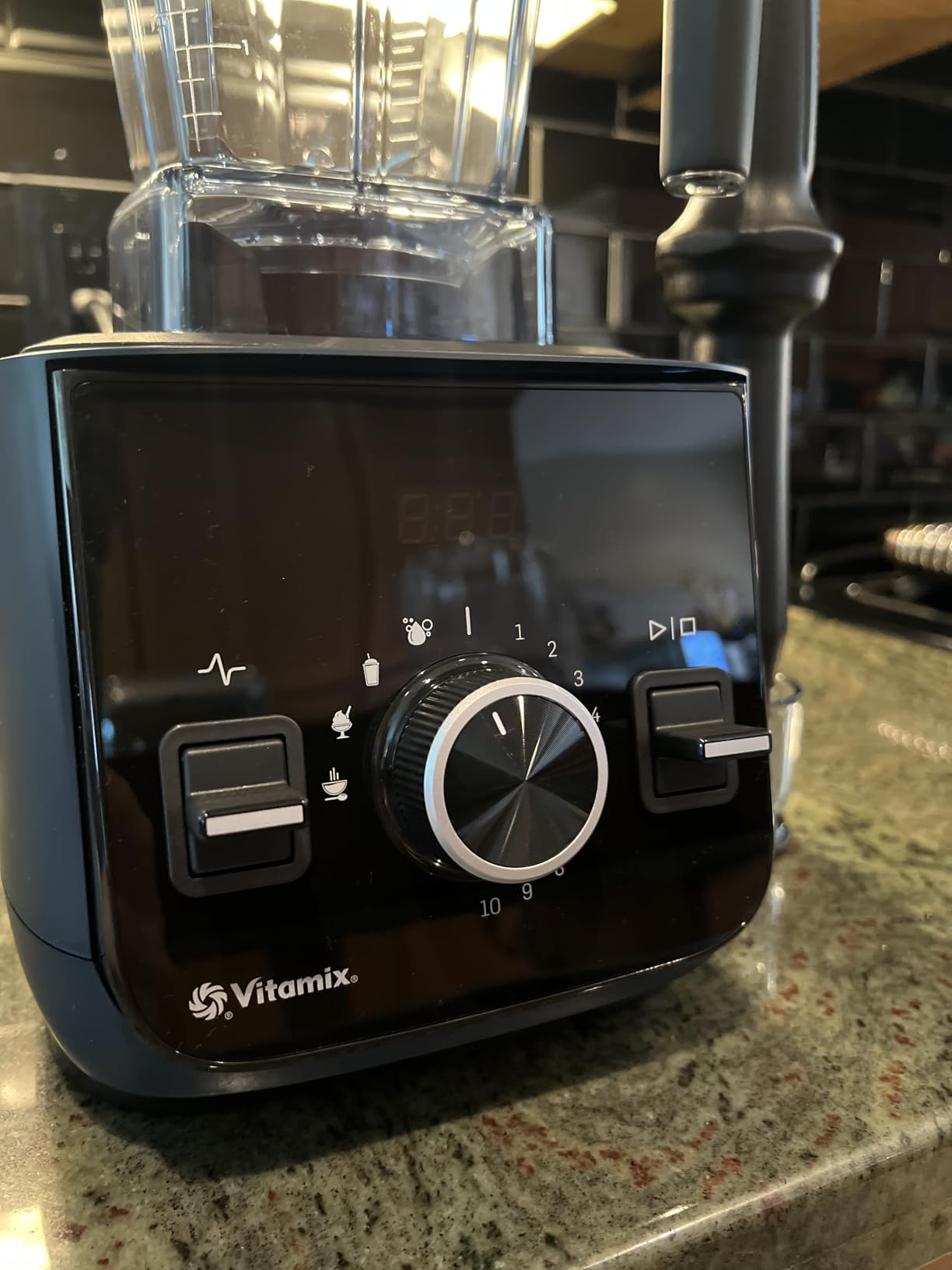 Vitamix Ascent X2 Blender with Three Blending Programs, Self-Cleaning Program, Professional-Grade Blender for Smoothies, Soups and More, Stainless-Steel Blades, 48 Oz Container, Shadow Black - Customer Photo 2