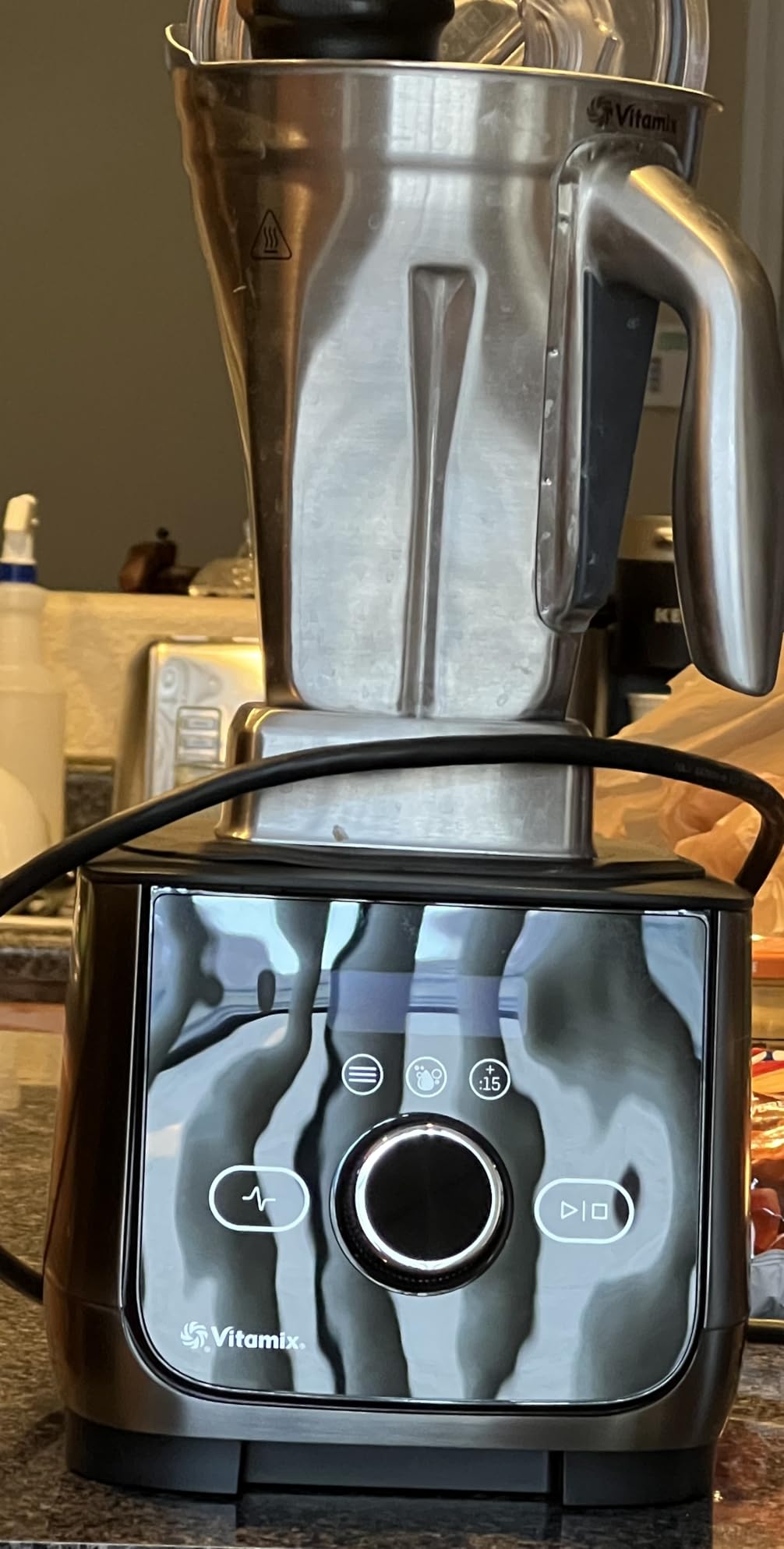 Vitamix Ascent X4 Blender with Five Blending Programs, Self-Cleaning Program, Professional-Grade Blender for Smoothies, Soups & More, Stainless-Steel Blades, 48 Oz Container, Brushed Stainless - Customer Photo 1